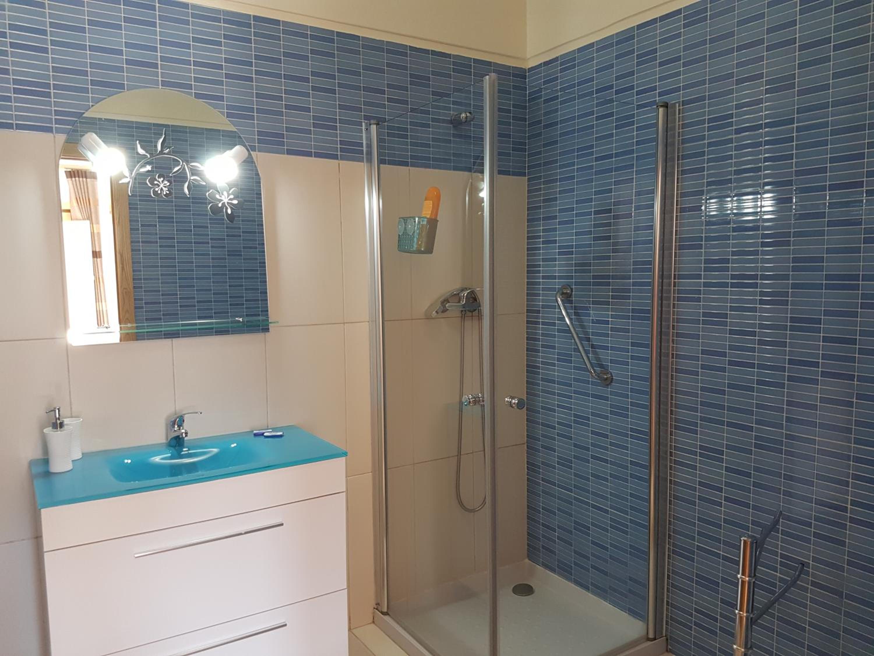 Double Or Twin Room photo 3