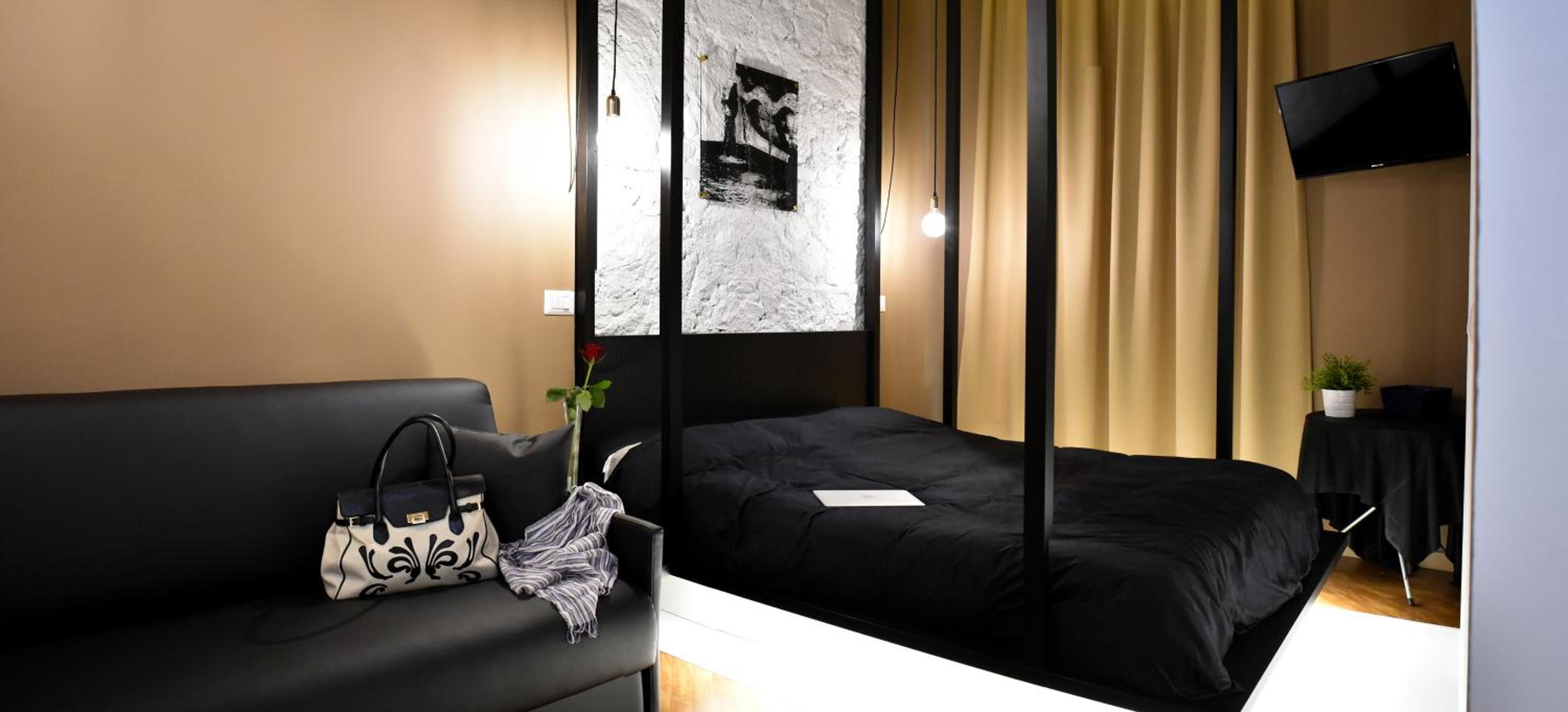 Quadruple Room with Private Bathroom photo 1