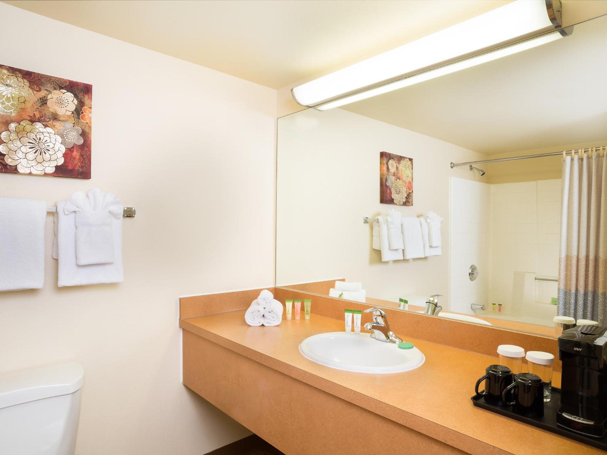 Klondike Standard Room 1 King - Photo 4