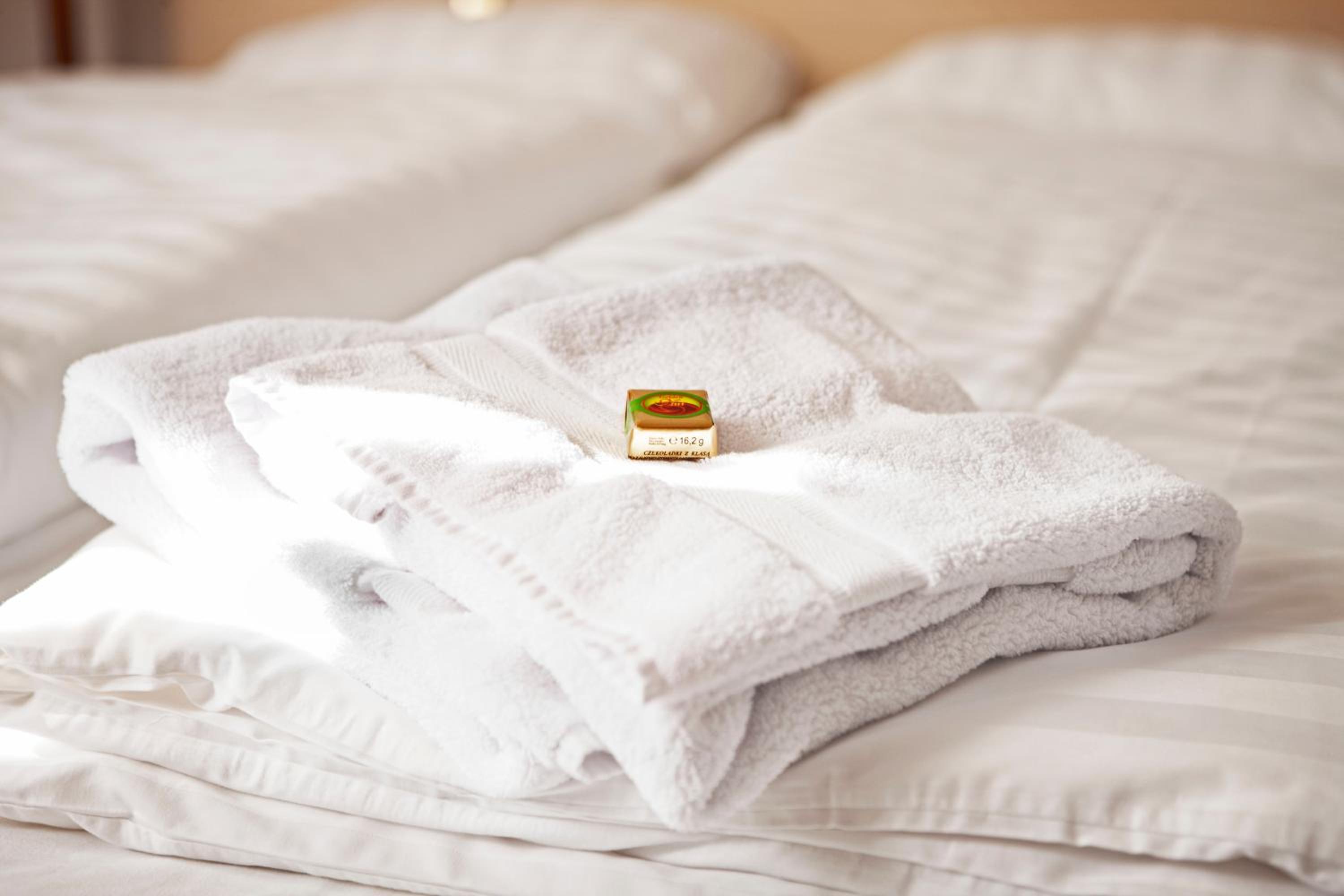 Double or Twin Room - Photo 7