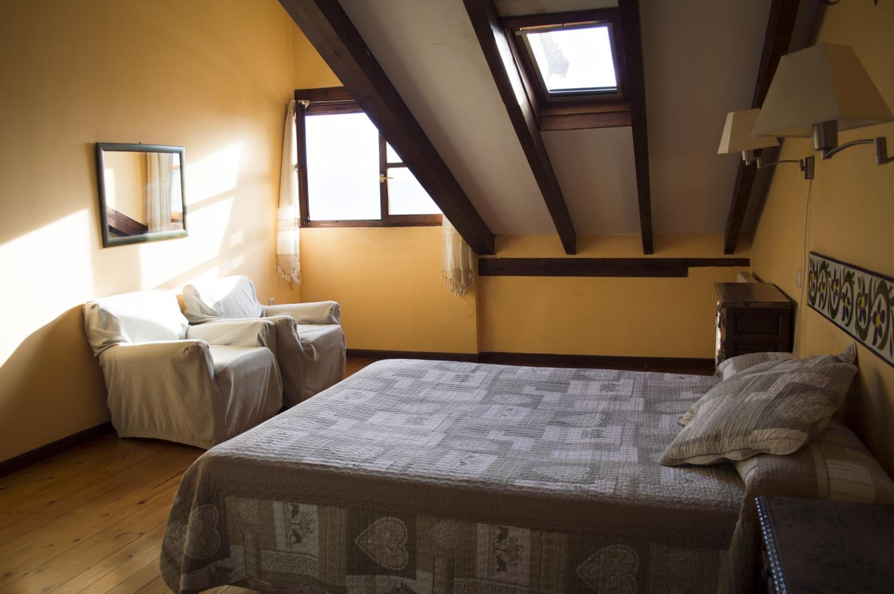Two-Bedroom Apartment (2 Adults) photo 3