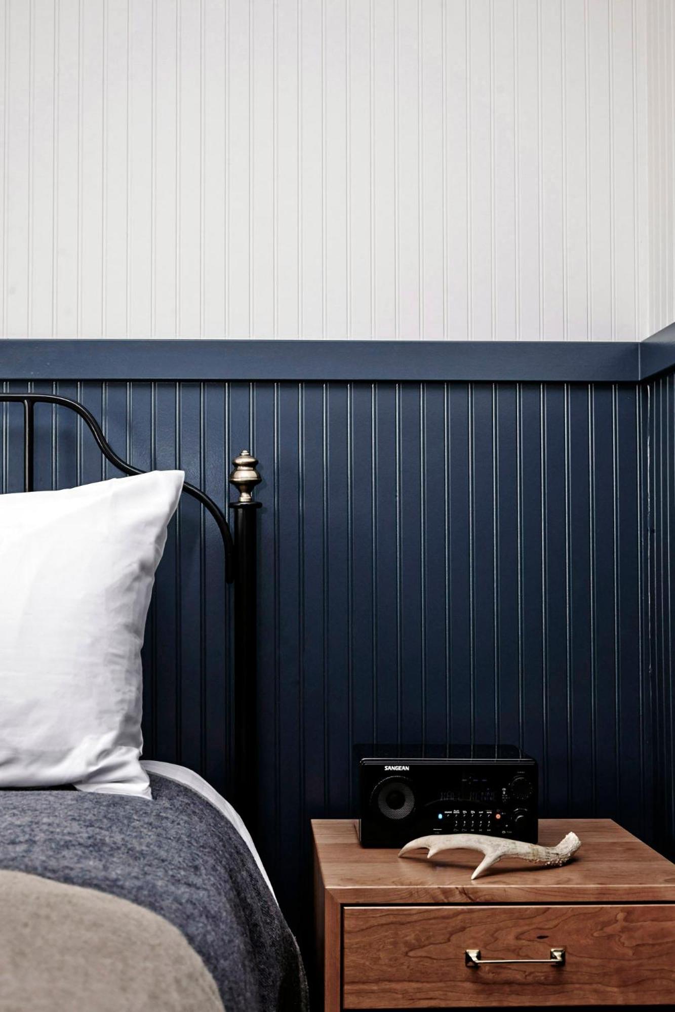 Standard Queen Room - Photo 11