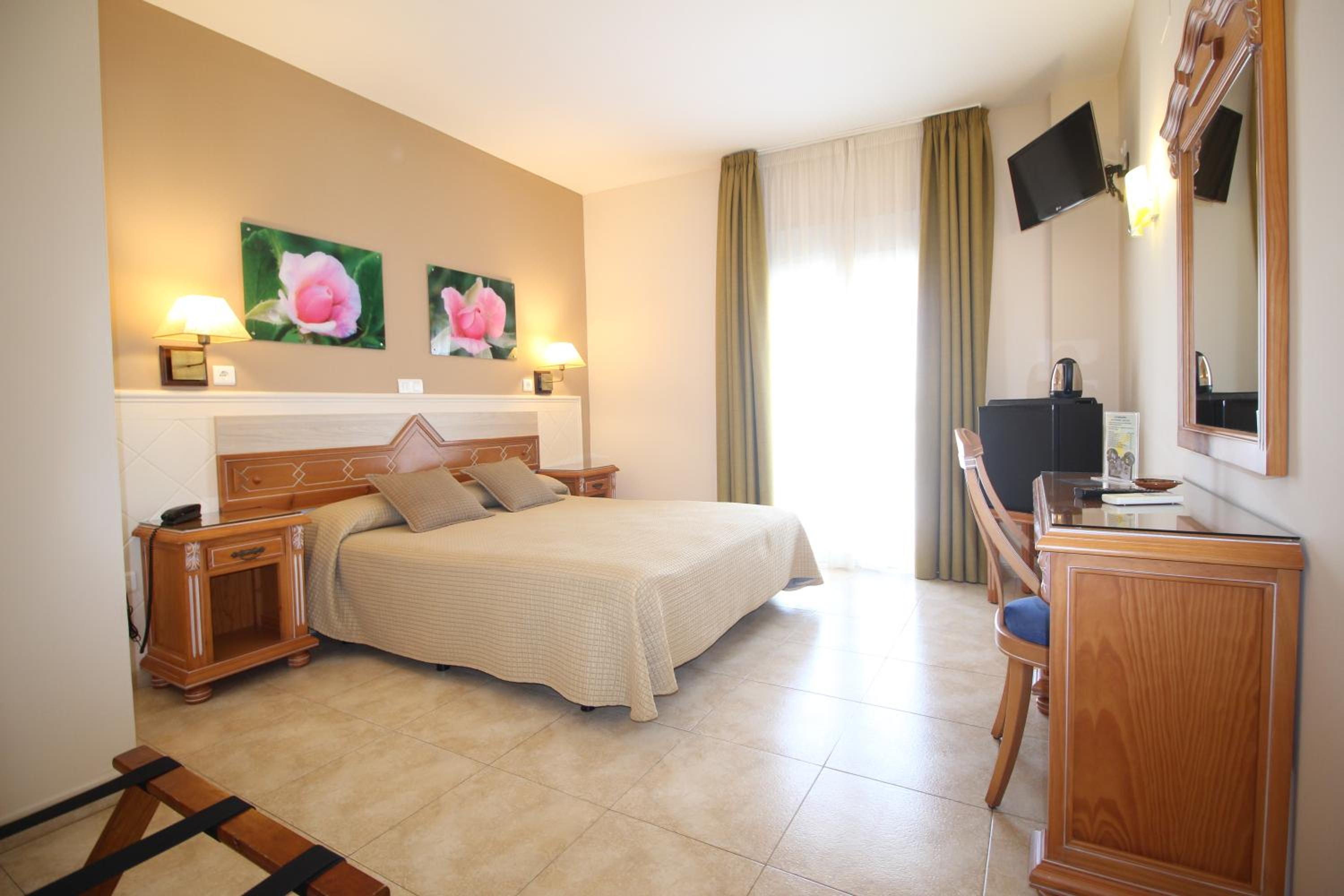 Habitación Doble o con Dos Camas