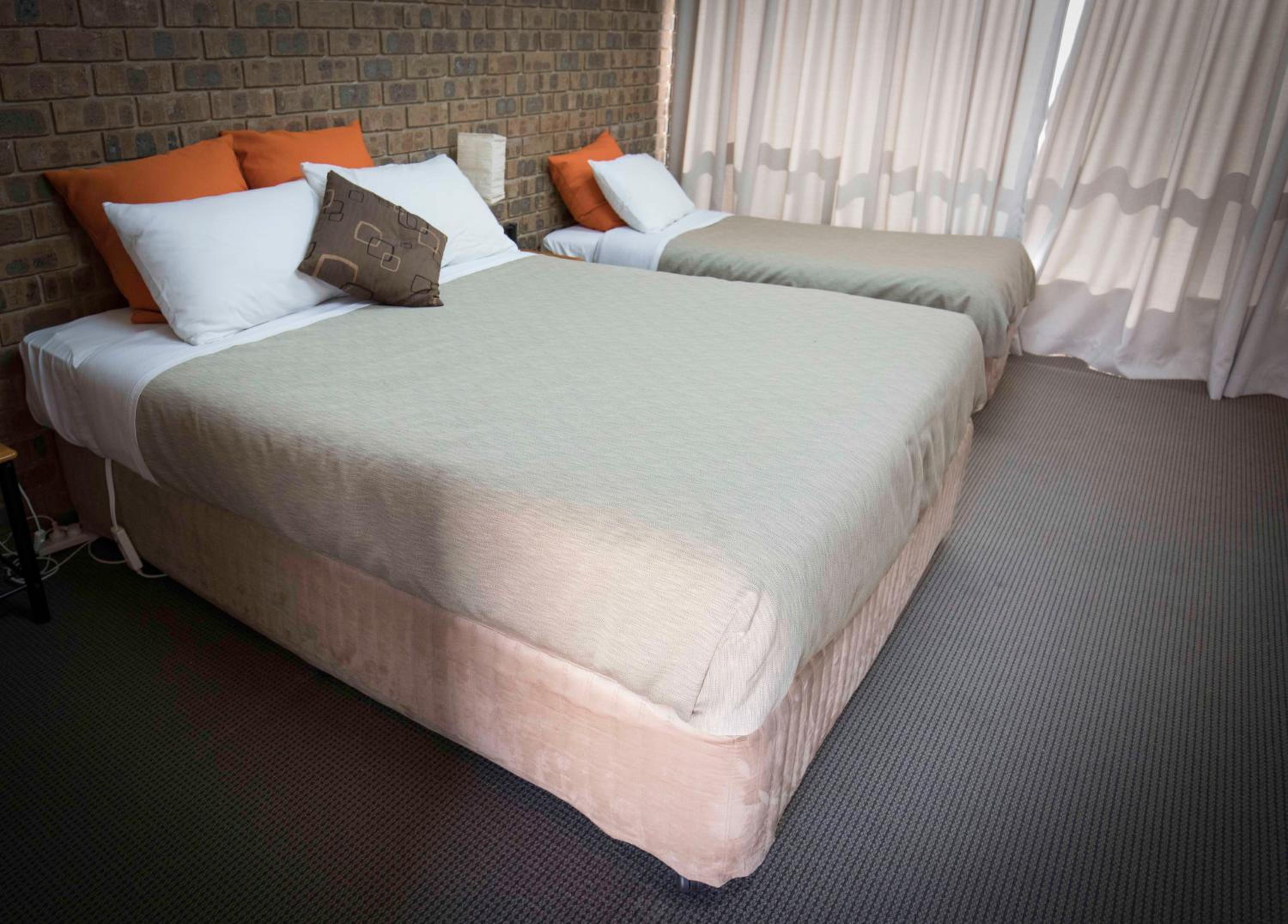 Standard Twin Room photo 1