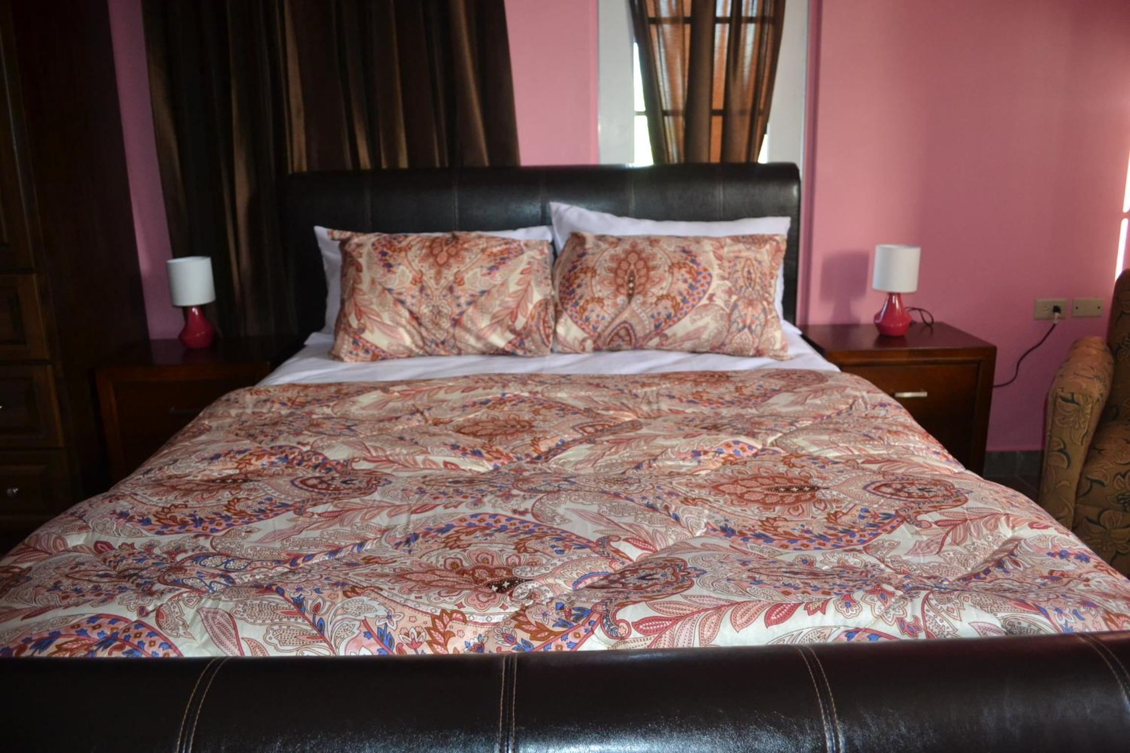 Queen Room with Balcony