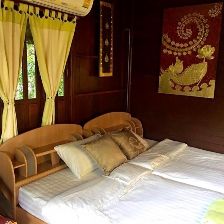 Deluxe Double or Twin Room - Photo 1