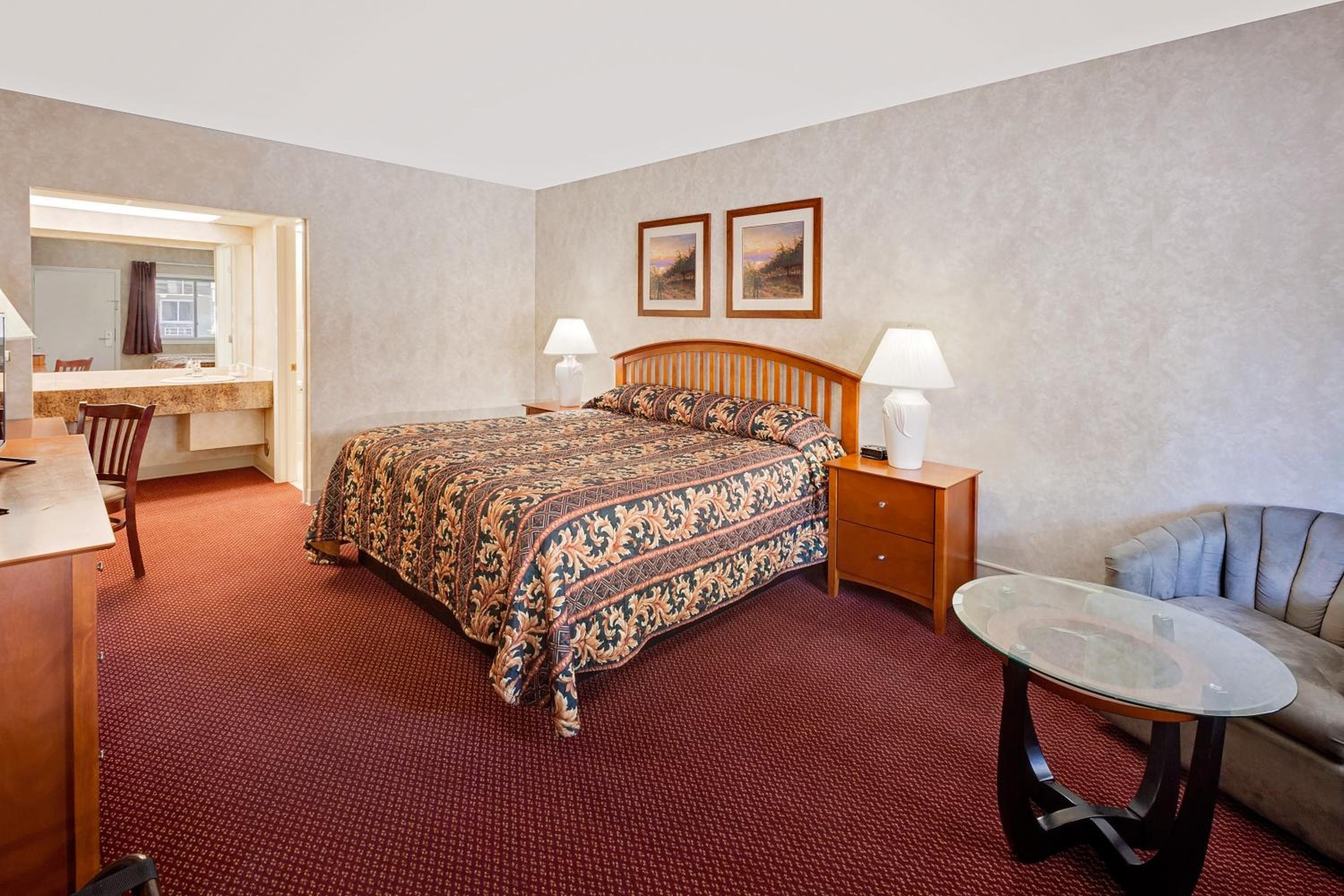 King Room - Photo 1