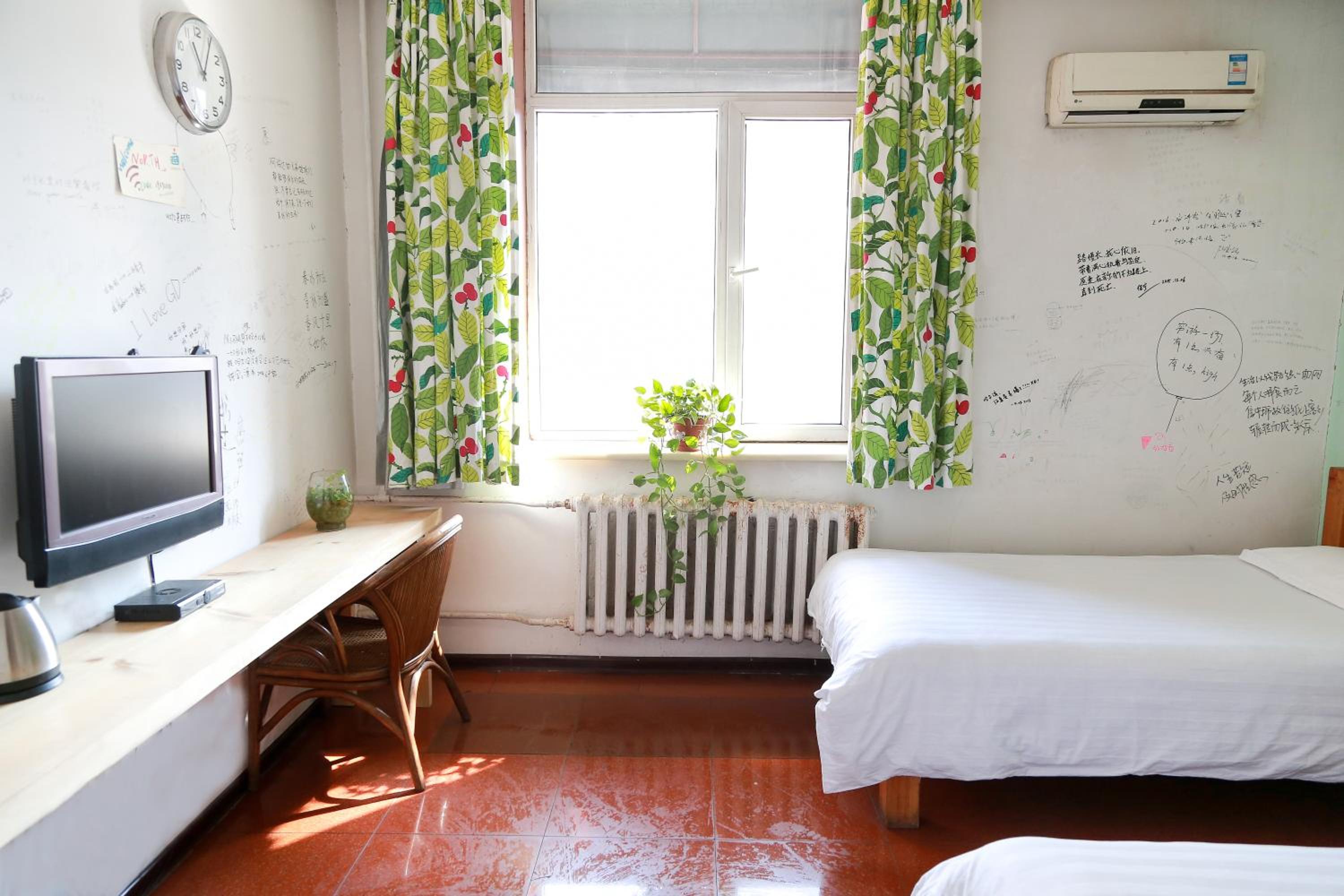 Standard Twin Room photo 1