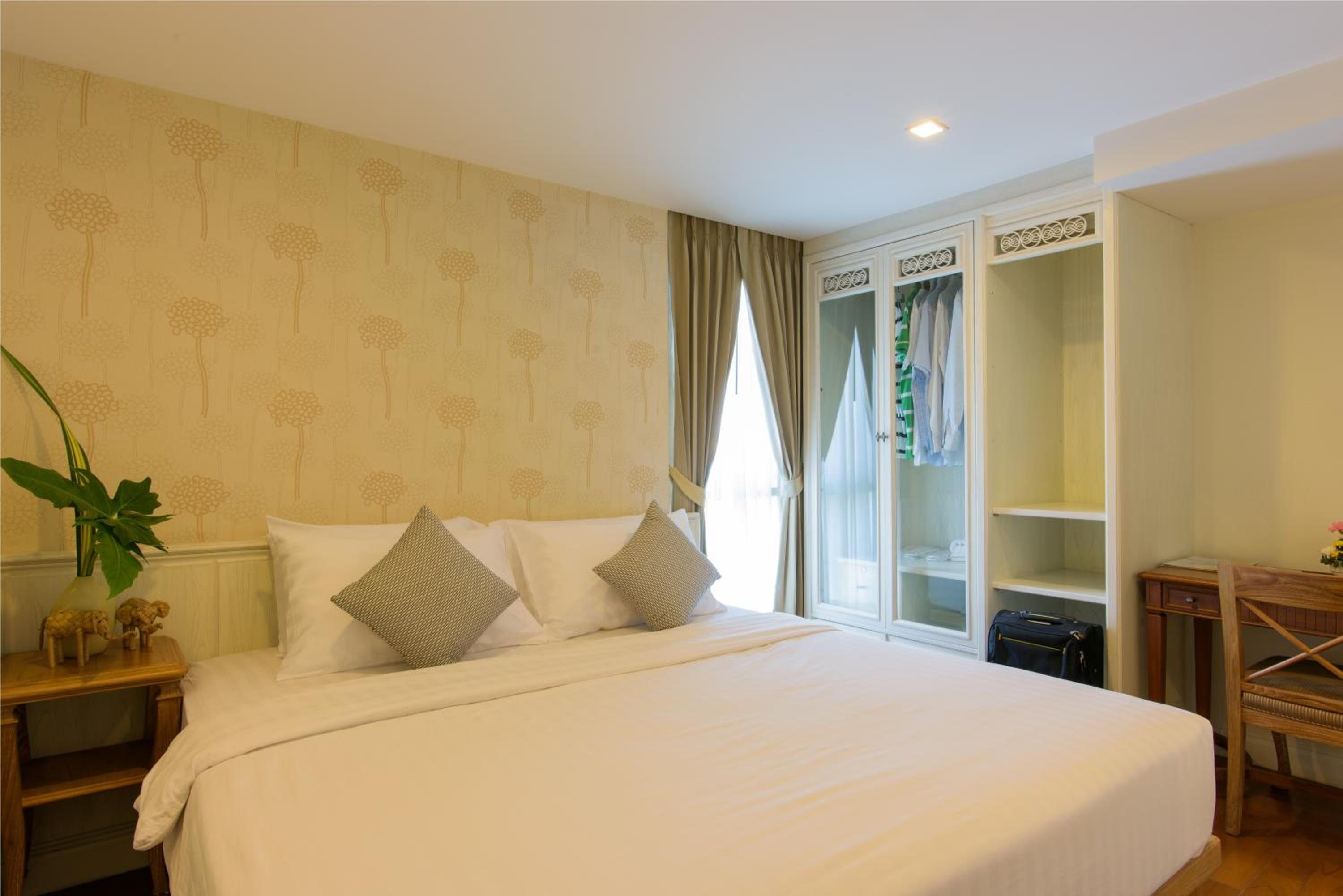 Two-Bedroom Suite photo 2