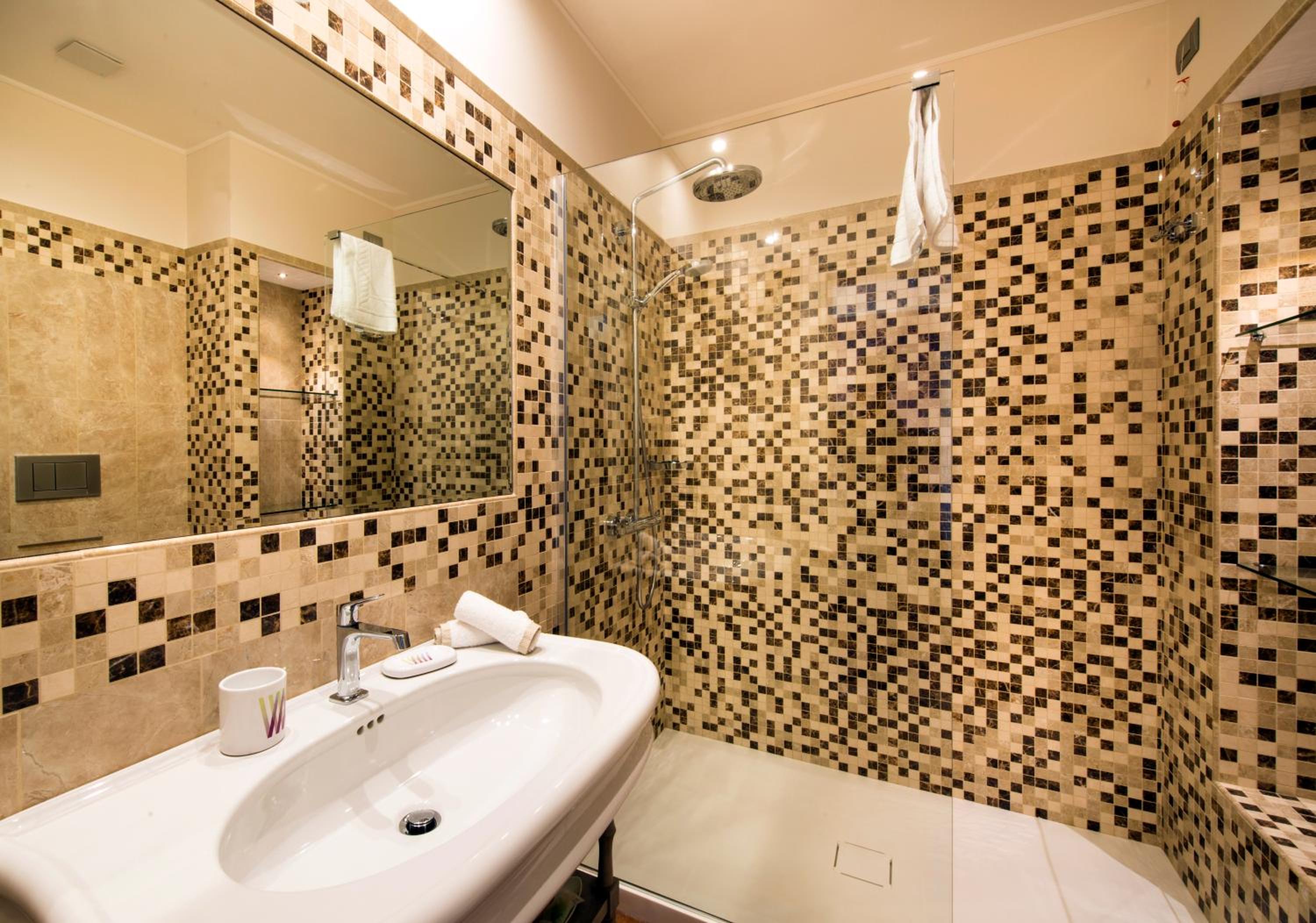 Queen Superior Double or Twin Room photo 2