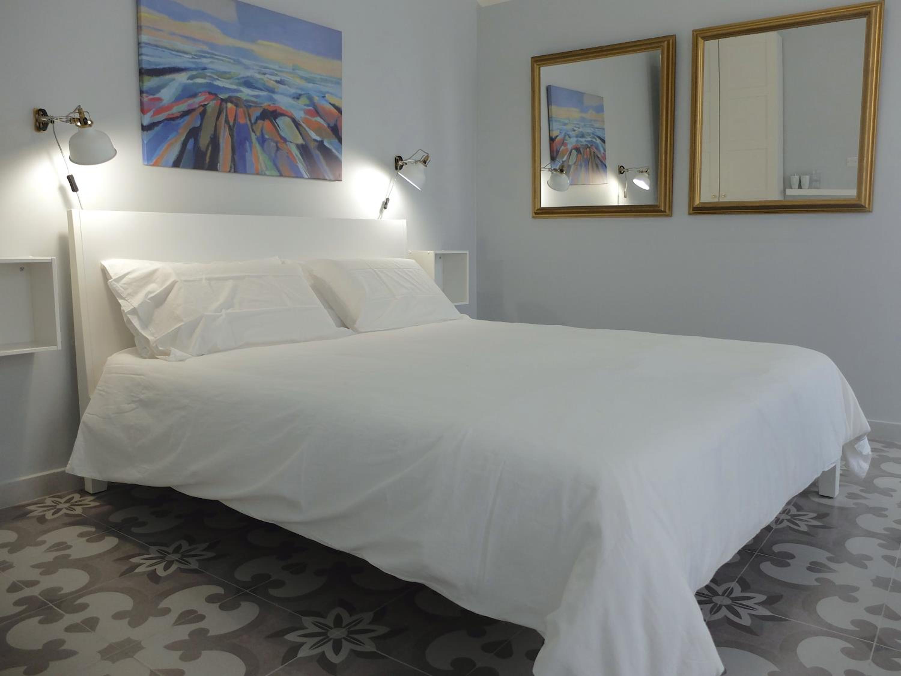 King Room with Balcony photo 2