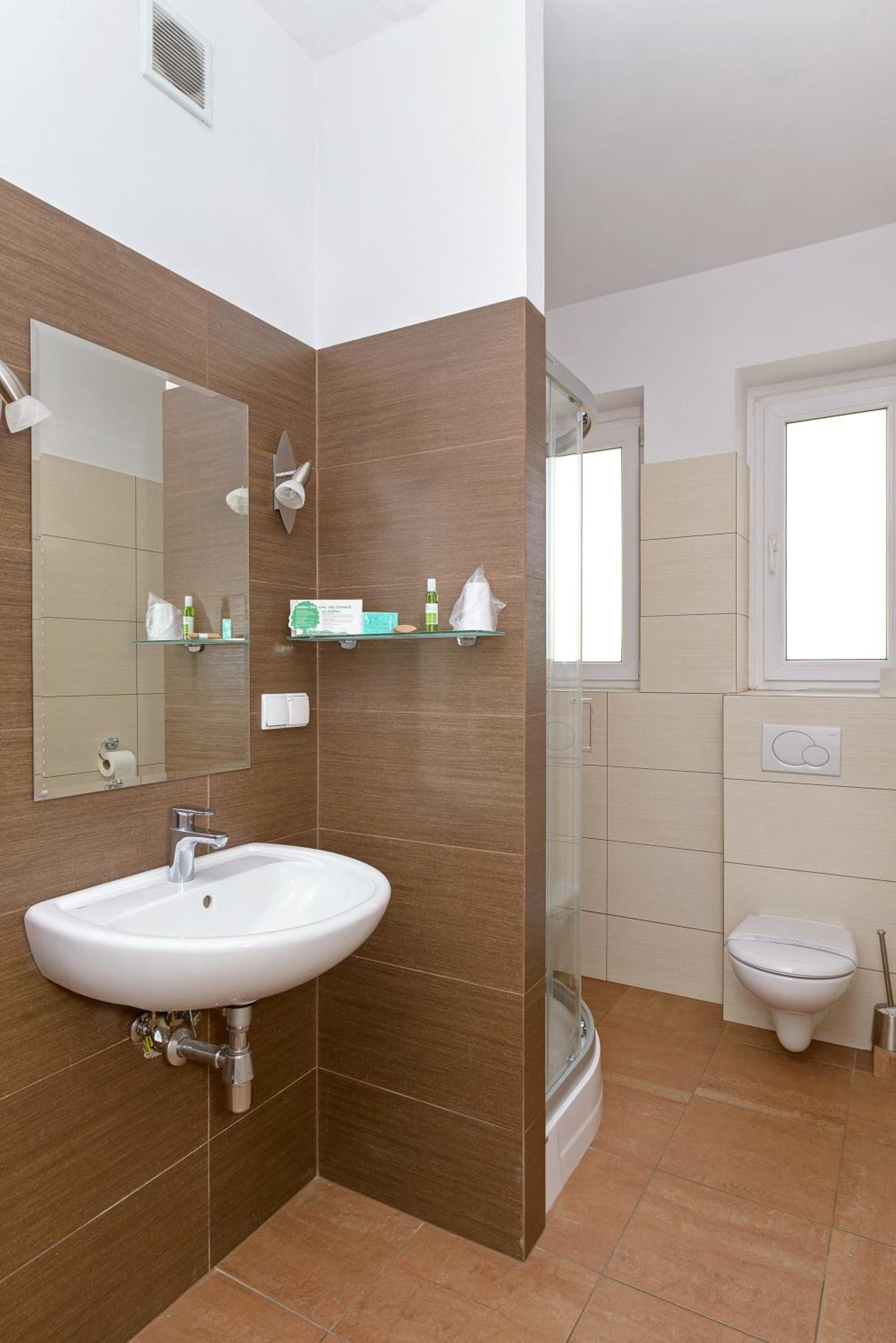 Single Room photo 2