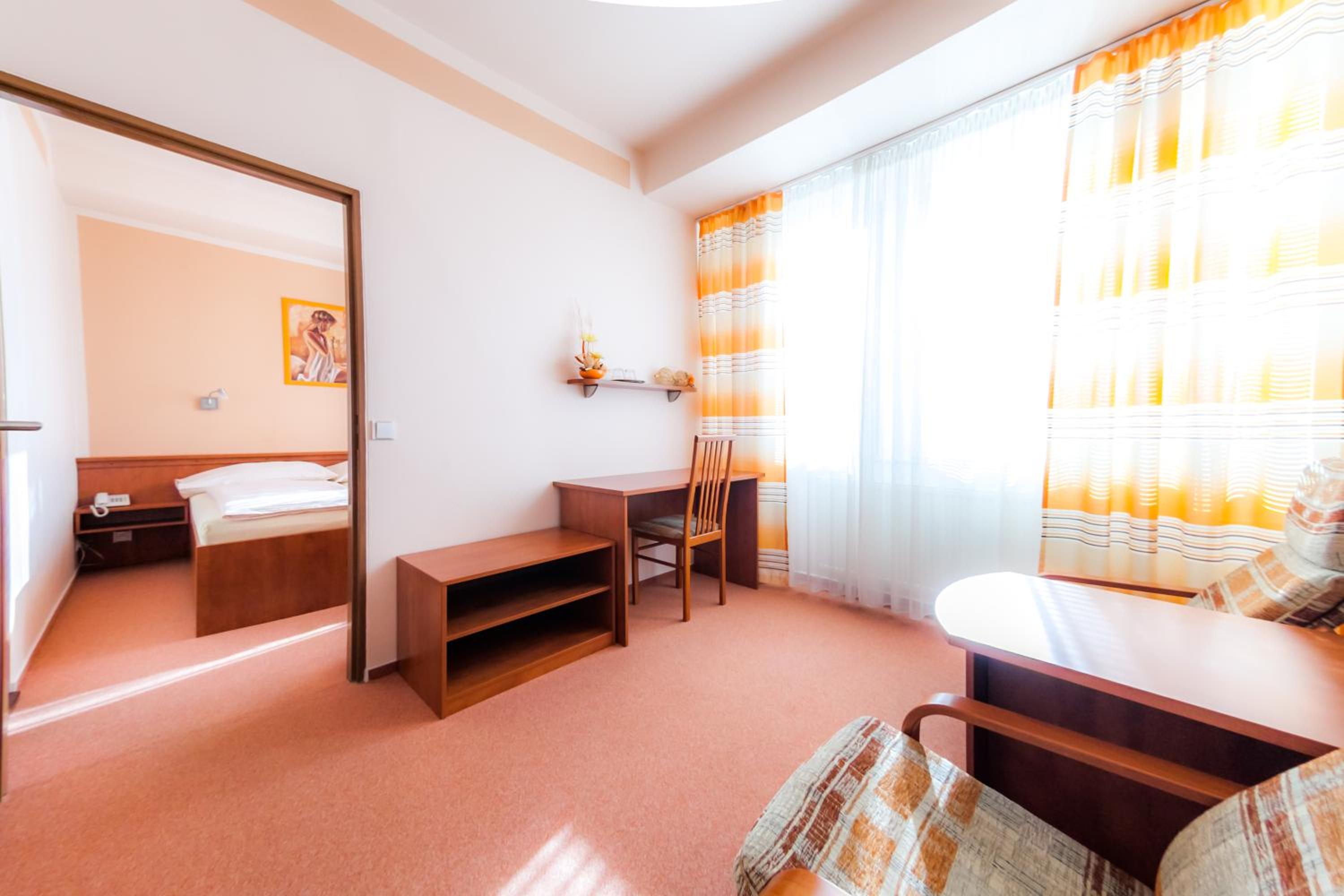 Apartment - Photo 4