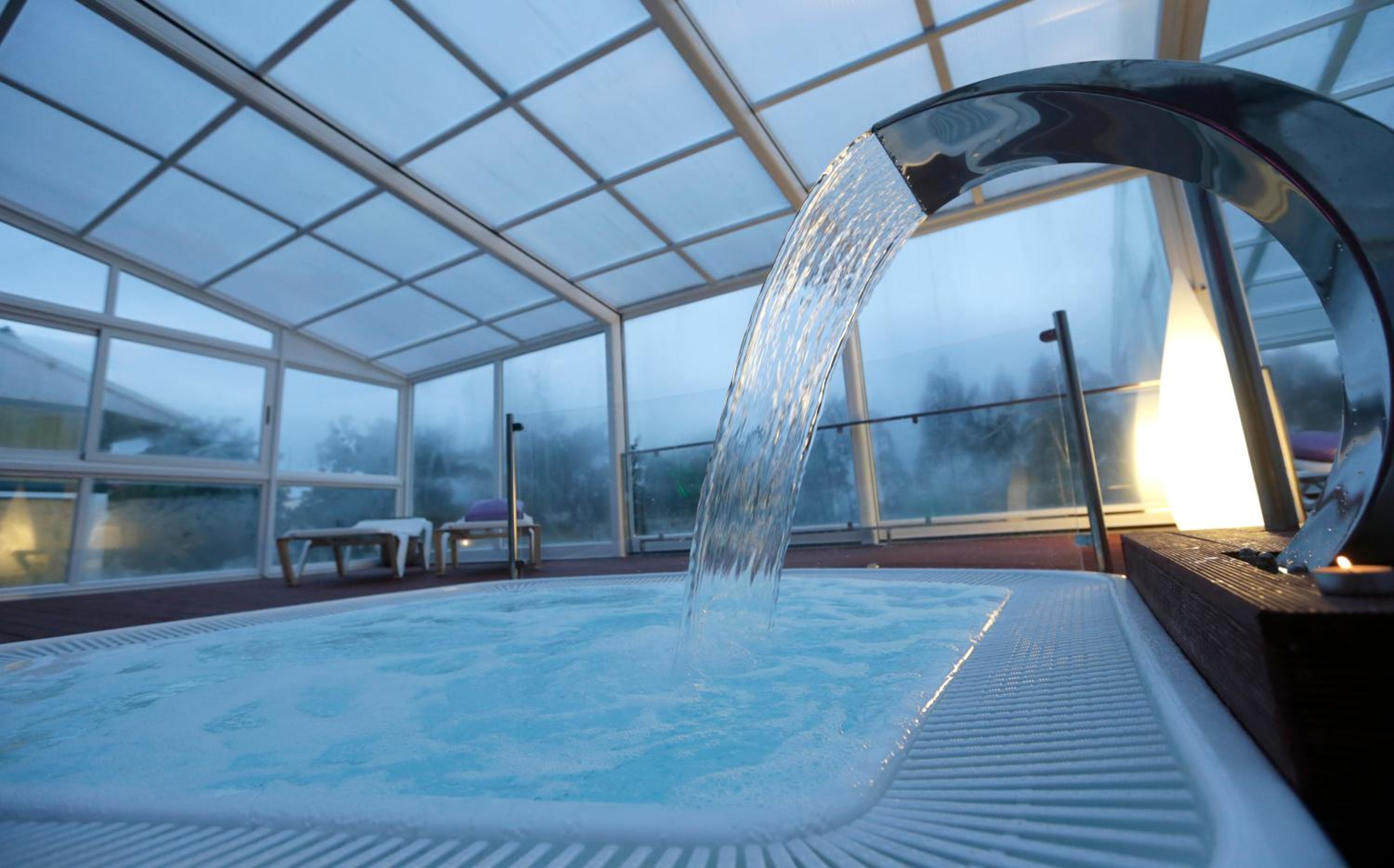 Double or Twin Room with Spa Access - Photo 5