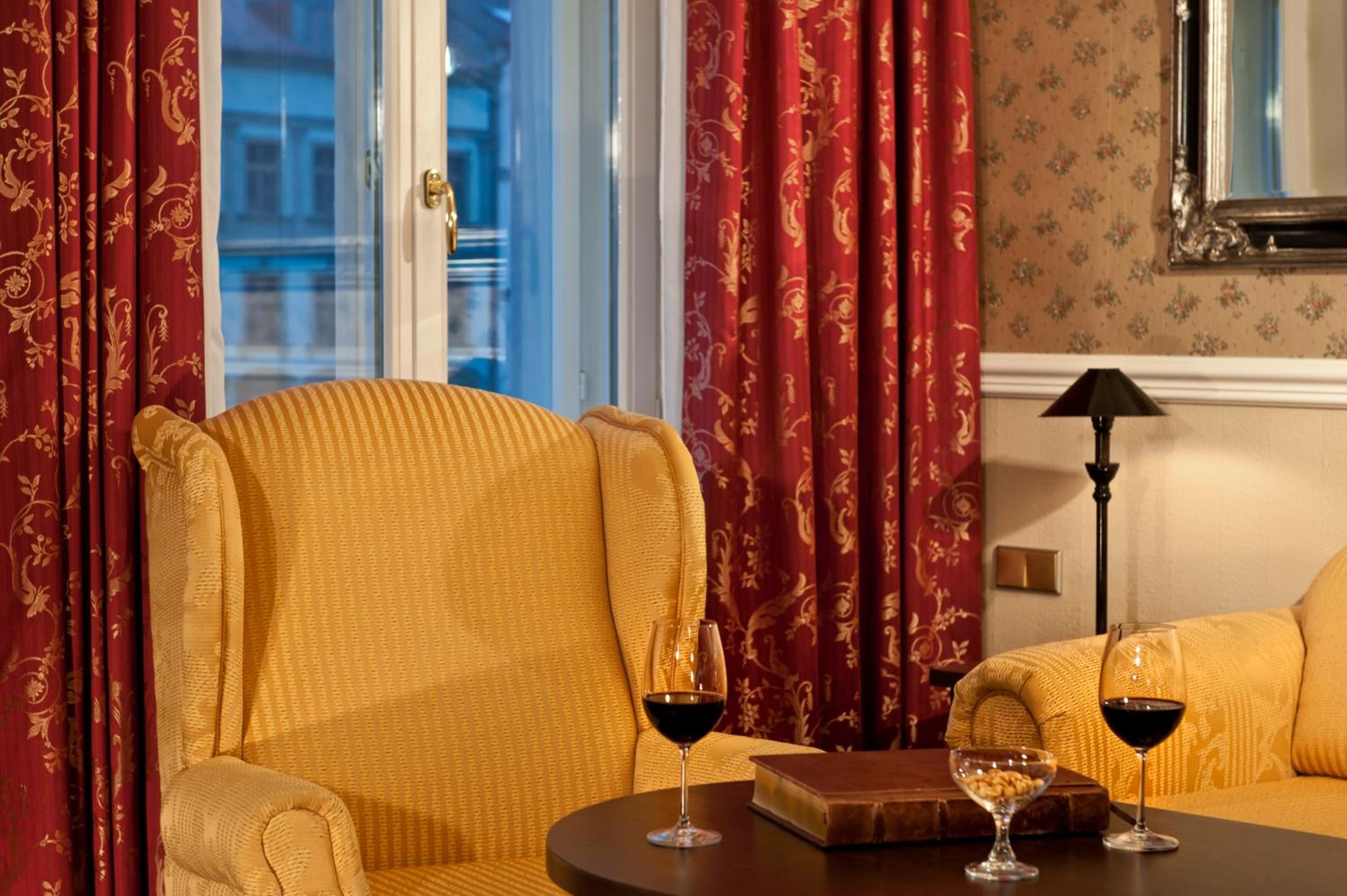 Suite photo 1