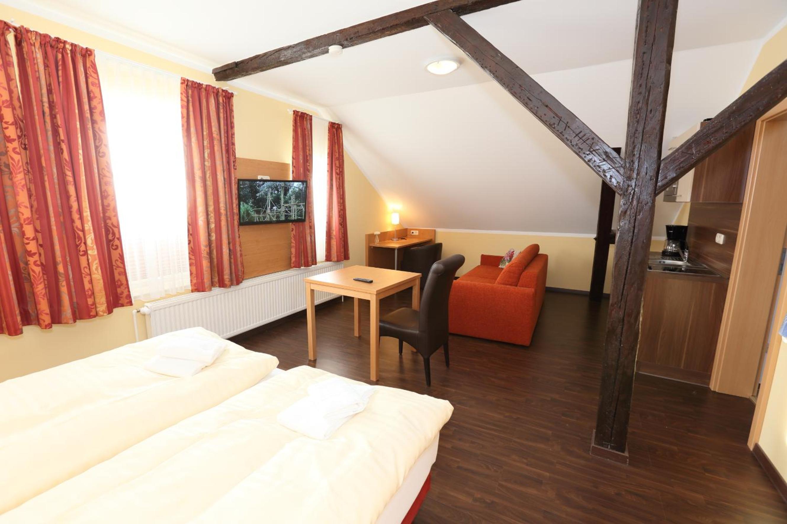 Studio Apartment with One Double Bed photo 1