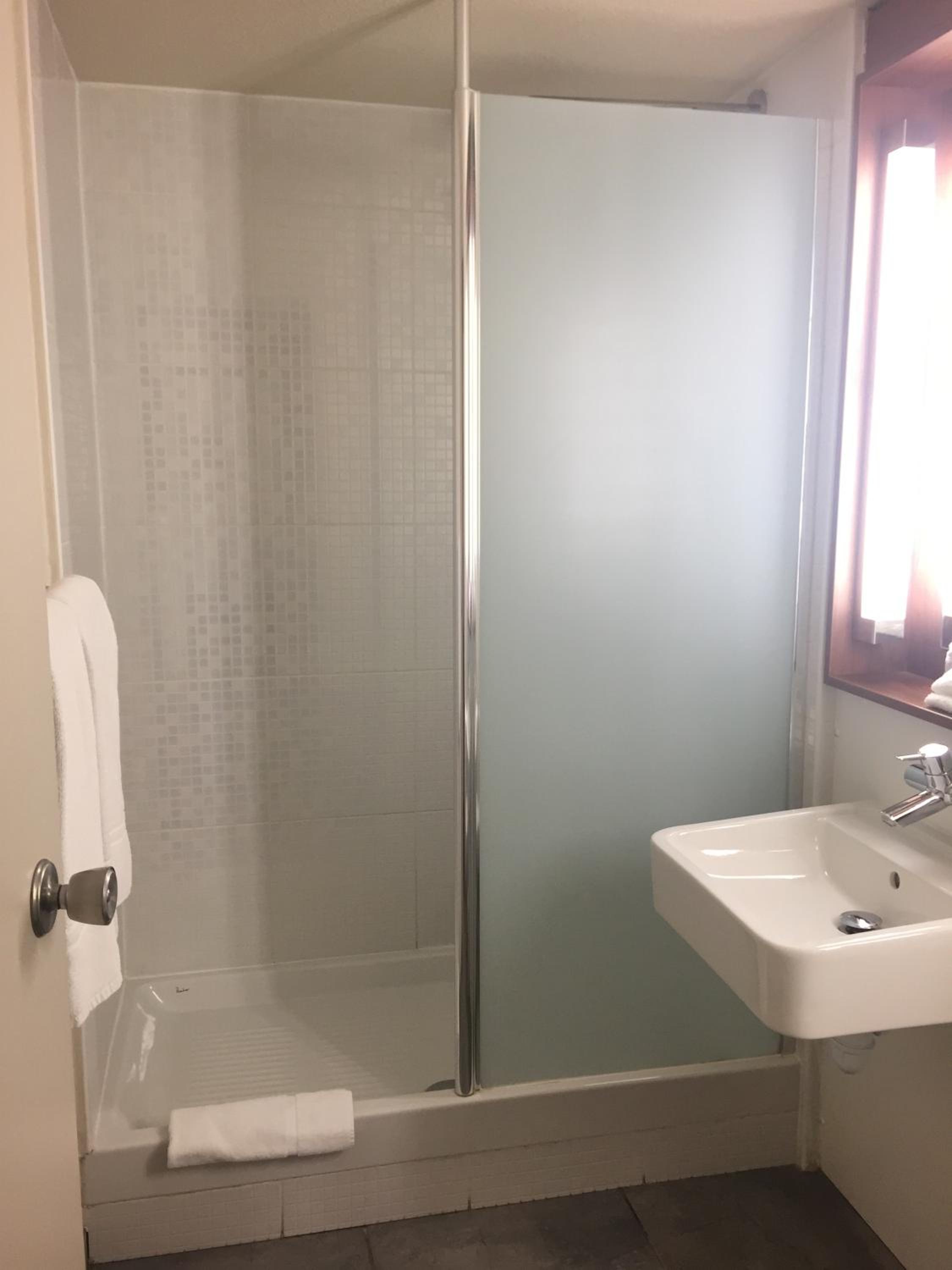 Standard Triple Room photo 3