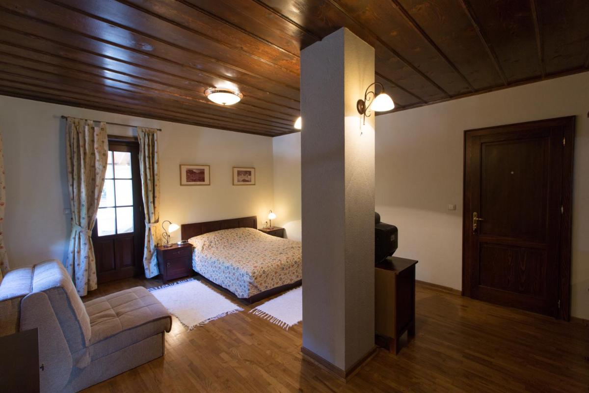 Triple Room photo 2
