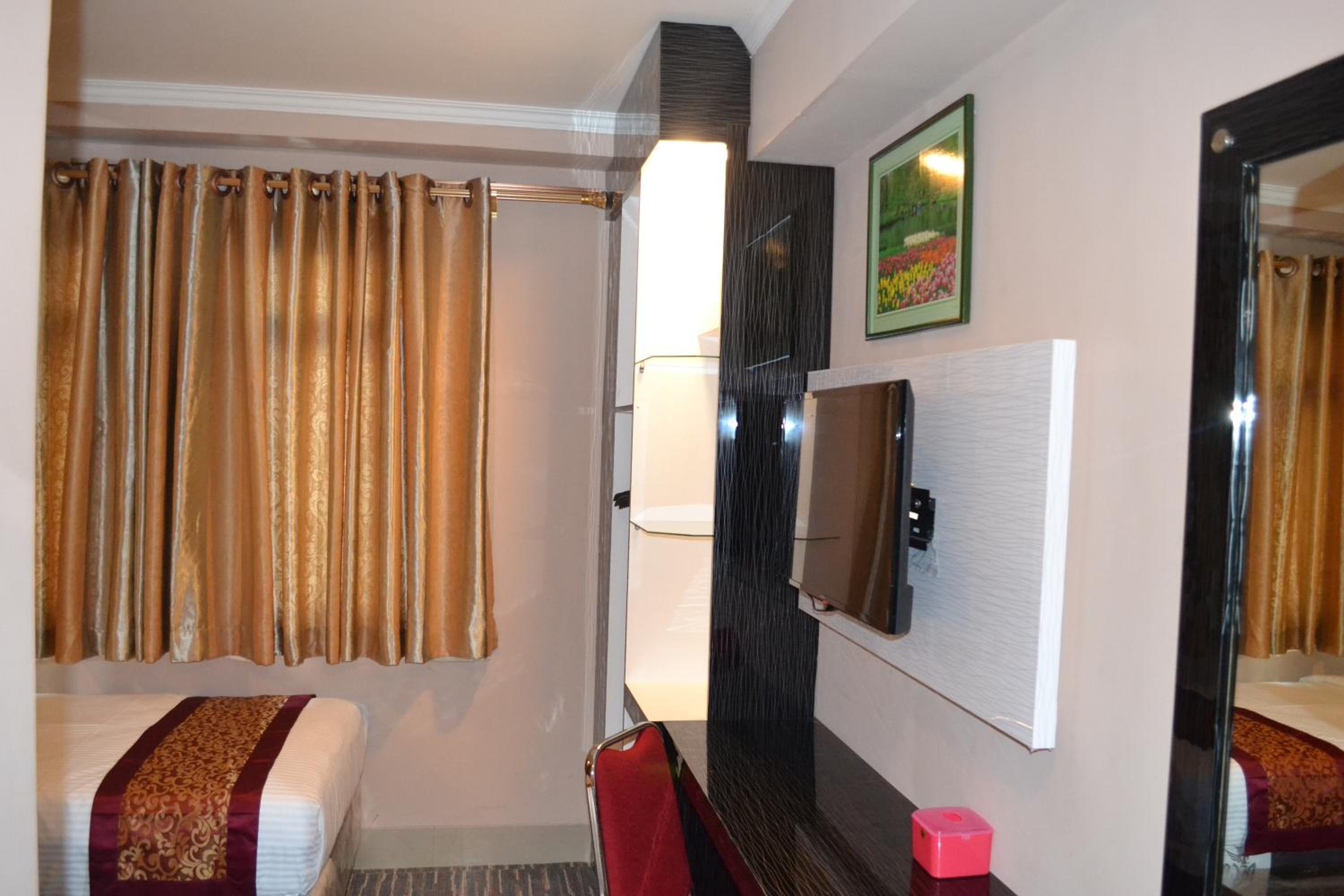 Deluxe Double Room - Photo 3
