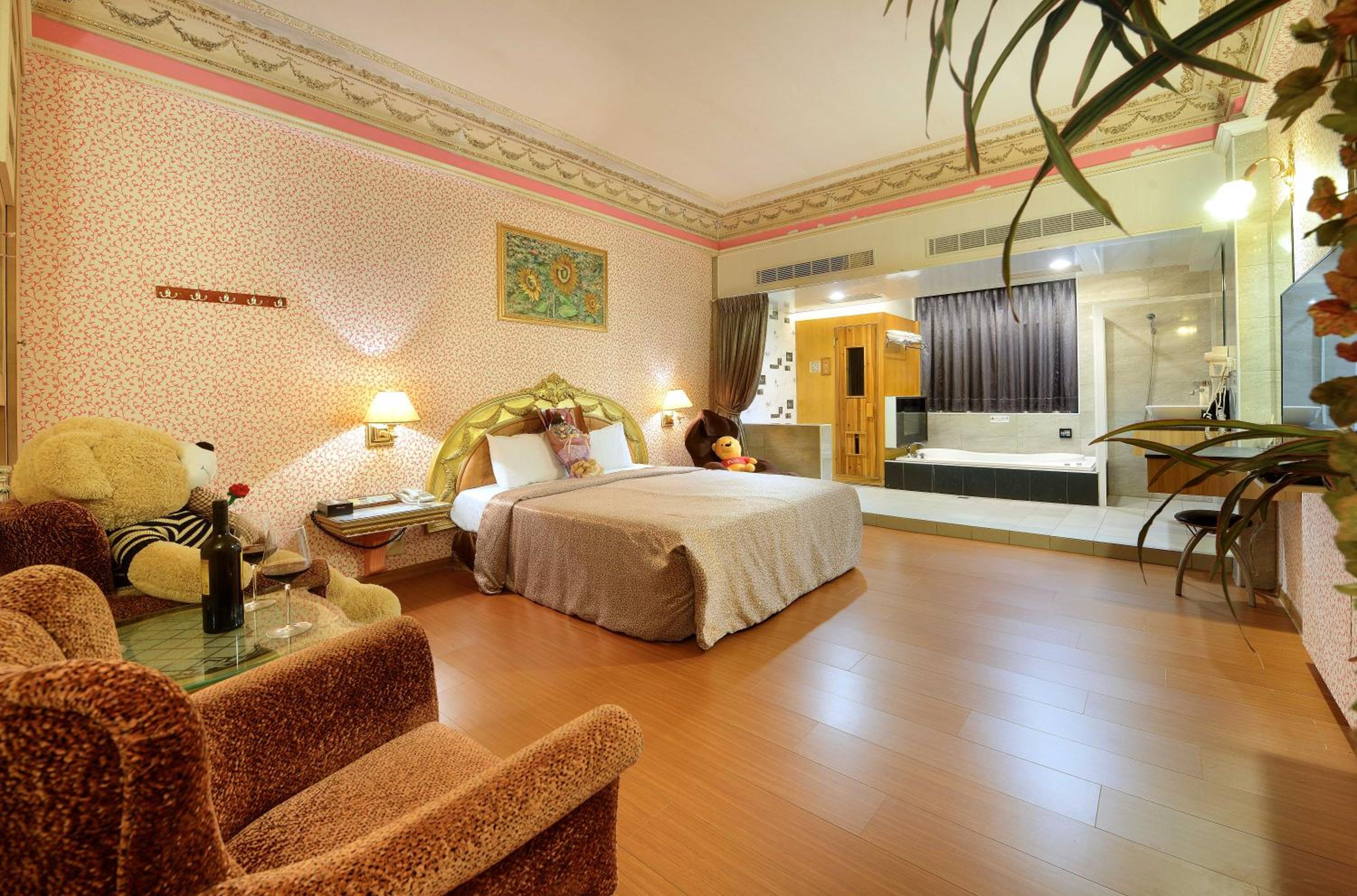 Deluxe Double Room photo 3