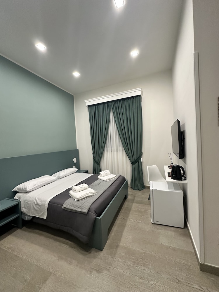 Deluxe Room (Maradona)