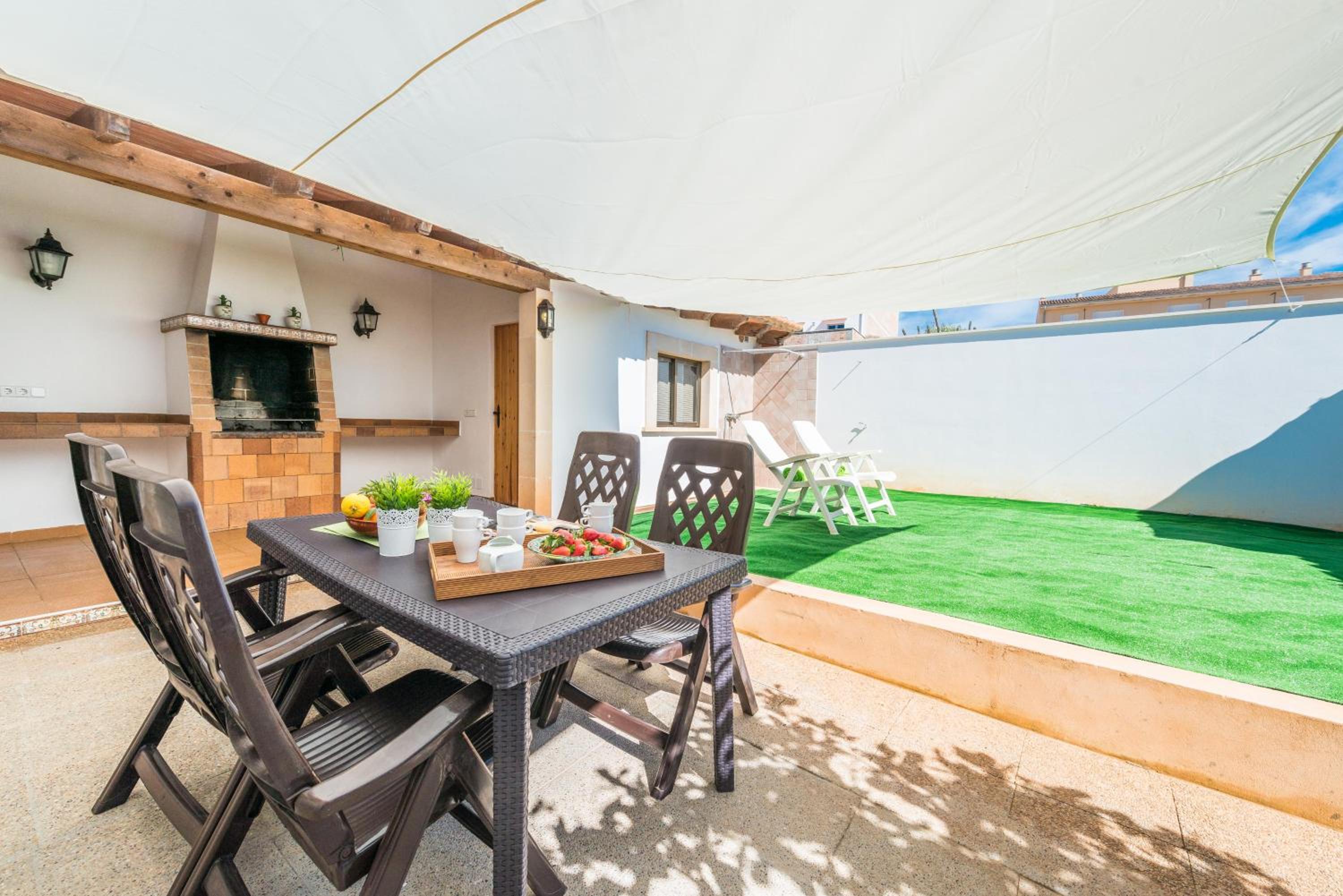Three-Bedroom Villa photo 2