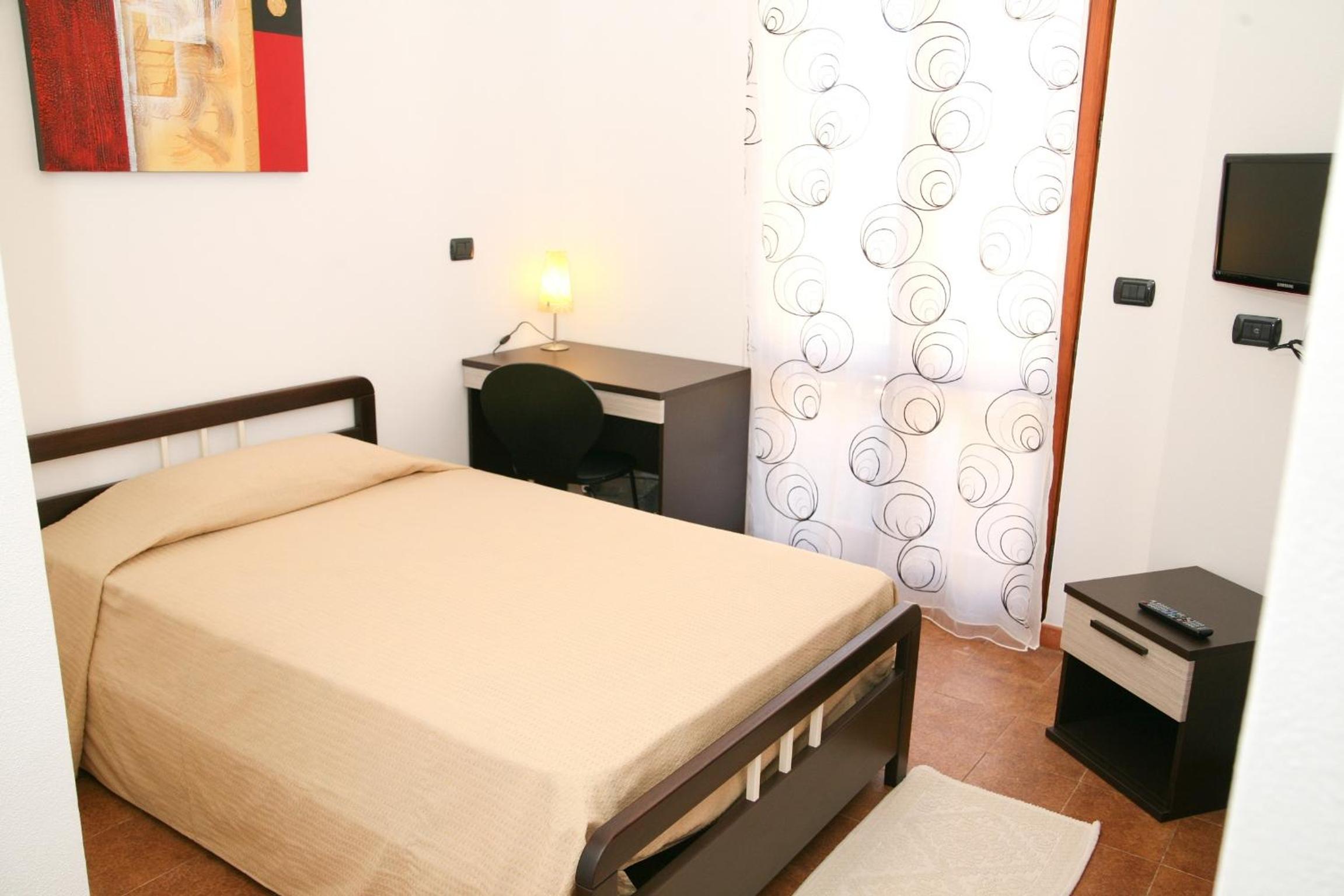 Double Room with Balcony photo 3