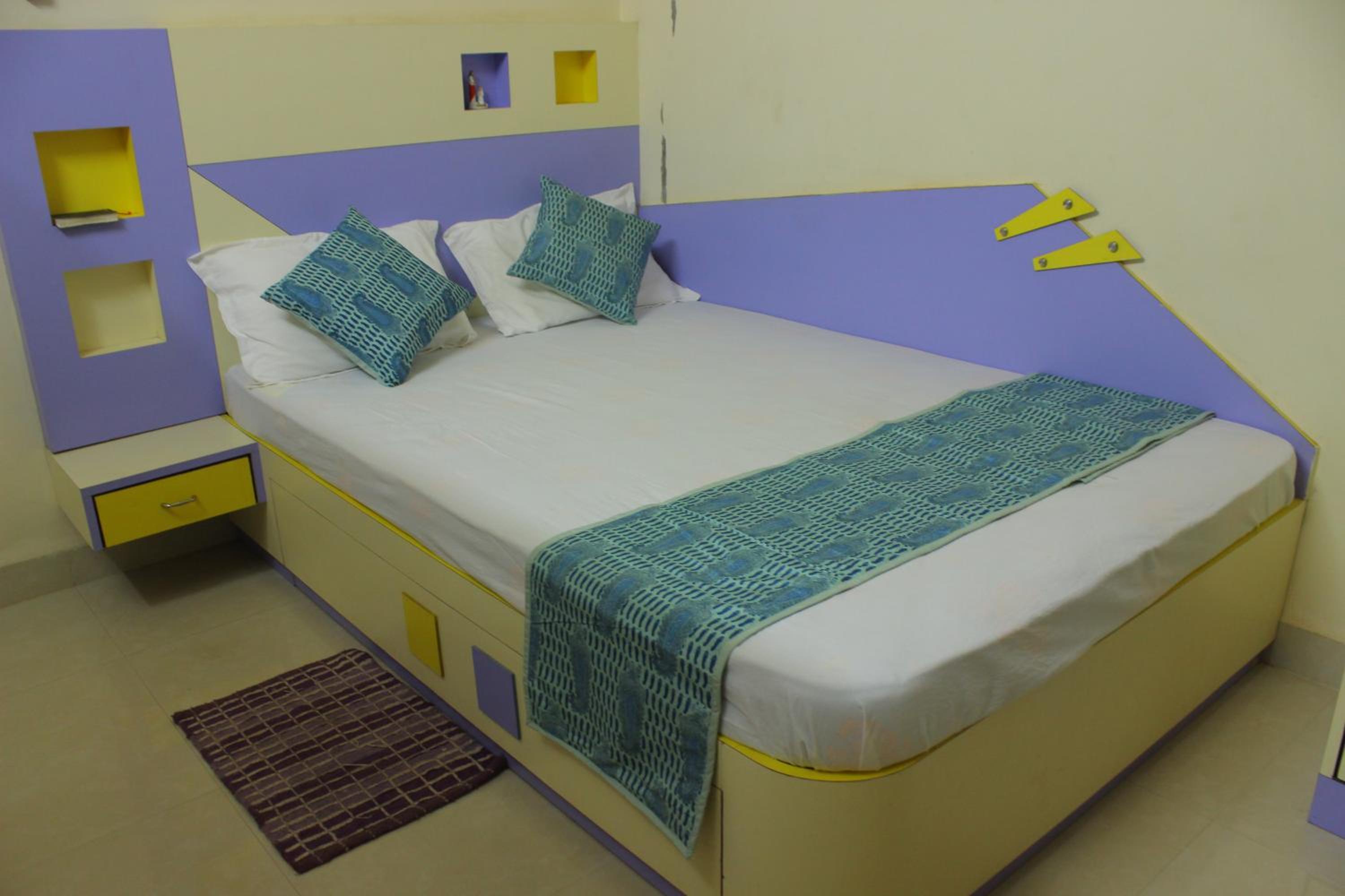 Deluxe Room - Photo 2