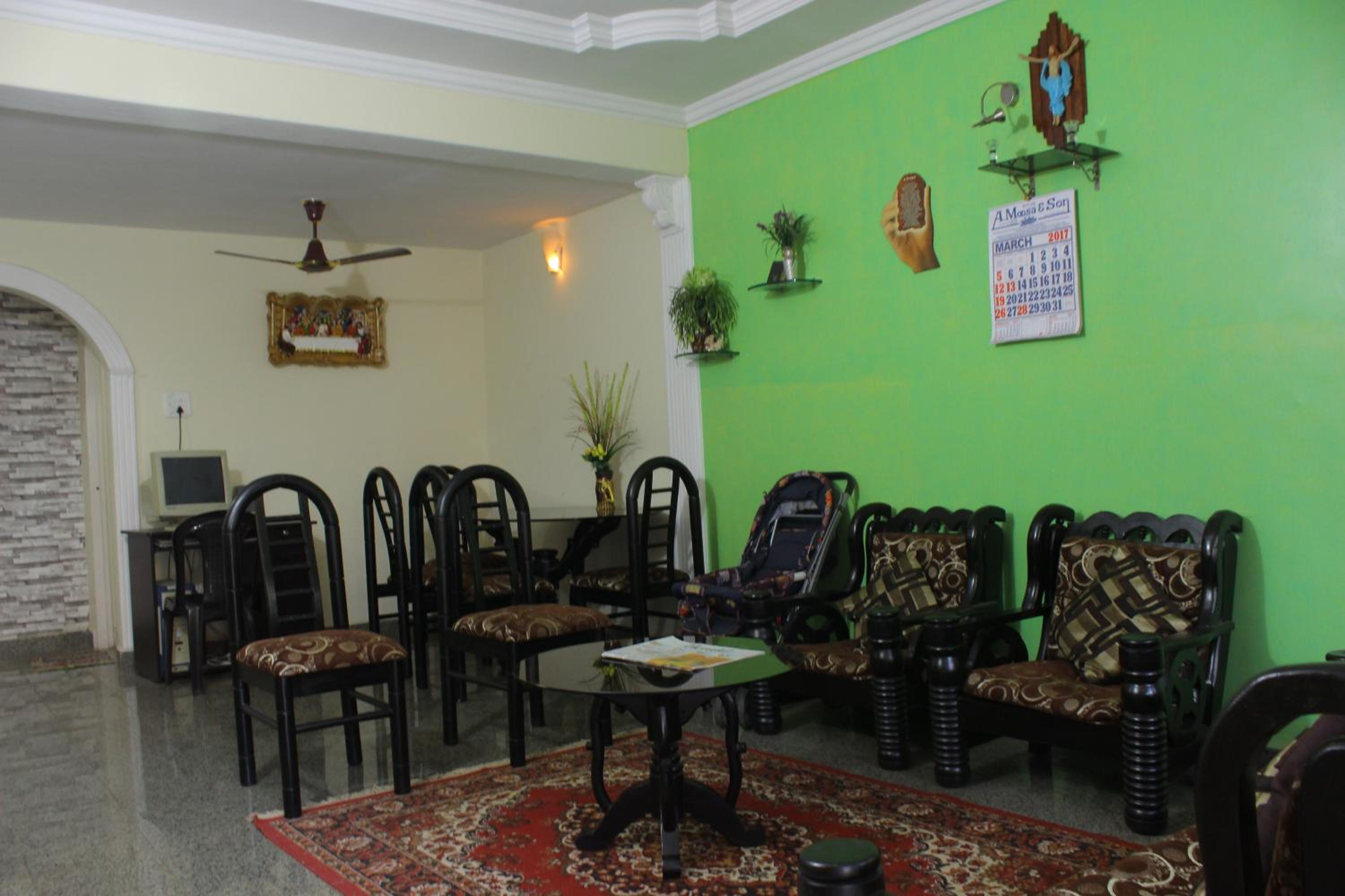 Deluxe King Room - Photo 5