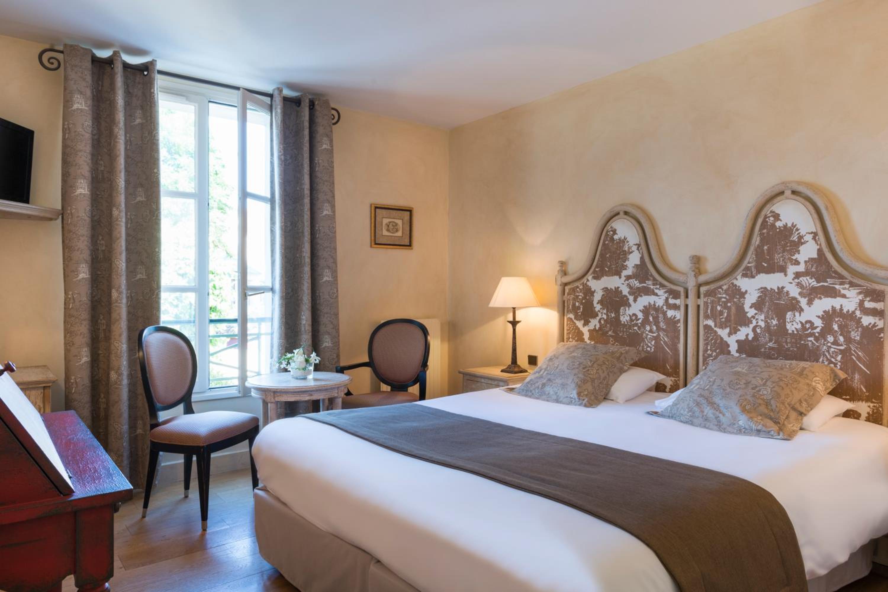 Superior Double Room - Photo 2
