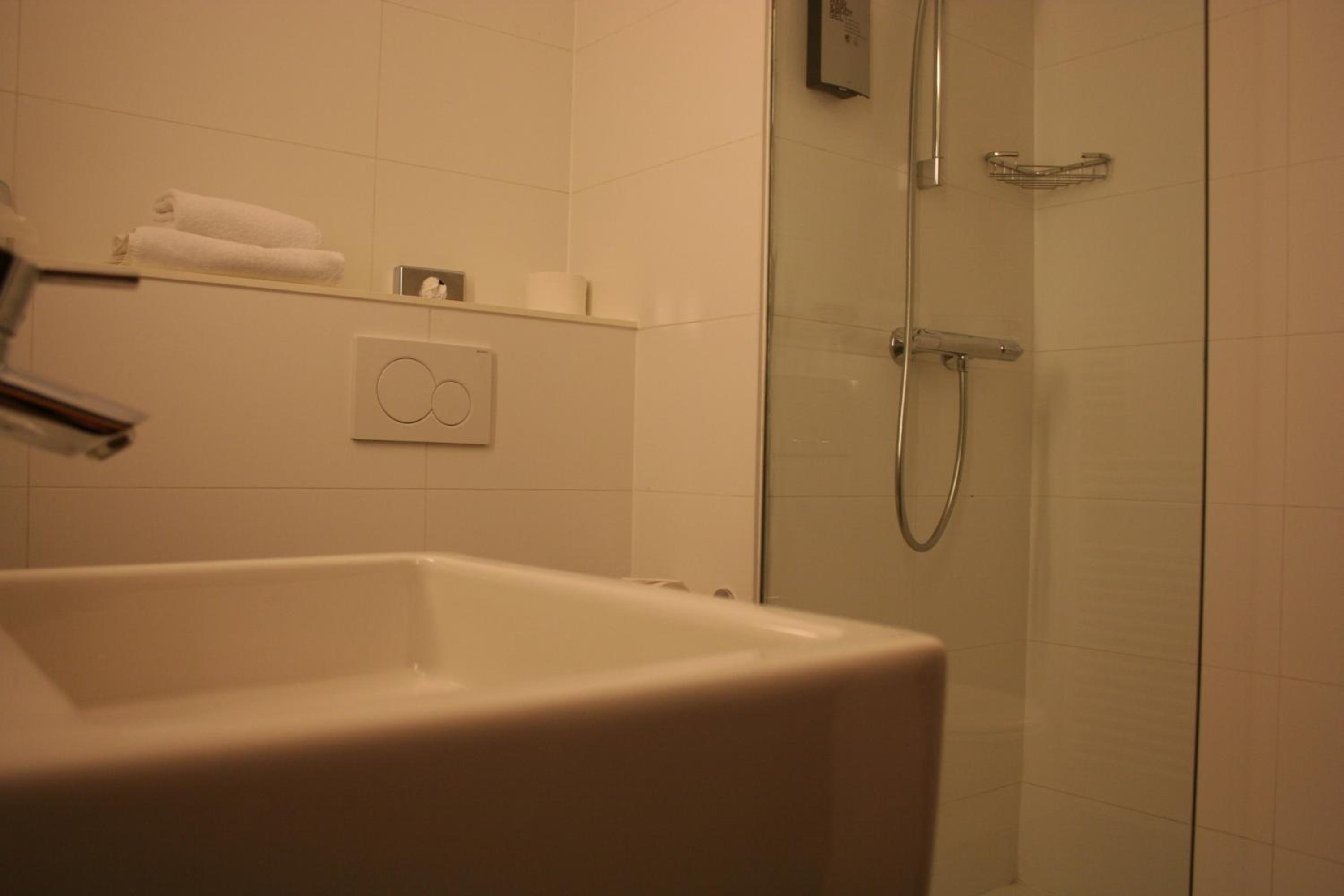 Comfort Double Room - Photo 8