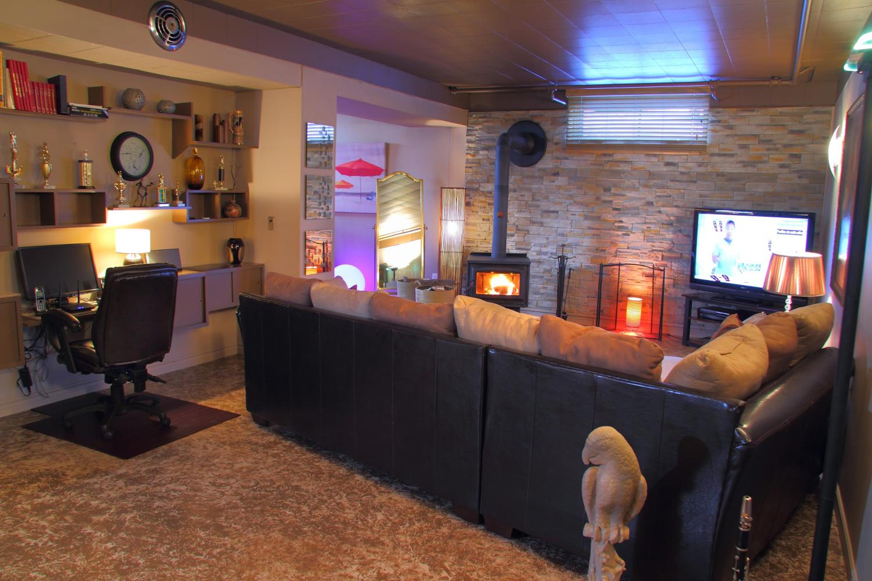 King Suite with Spa Bath photo 3