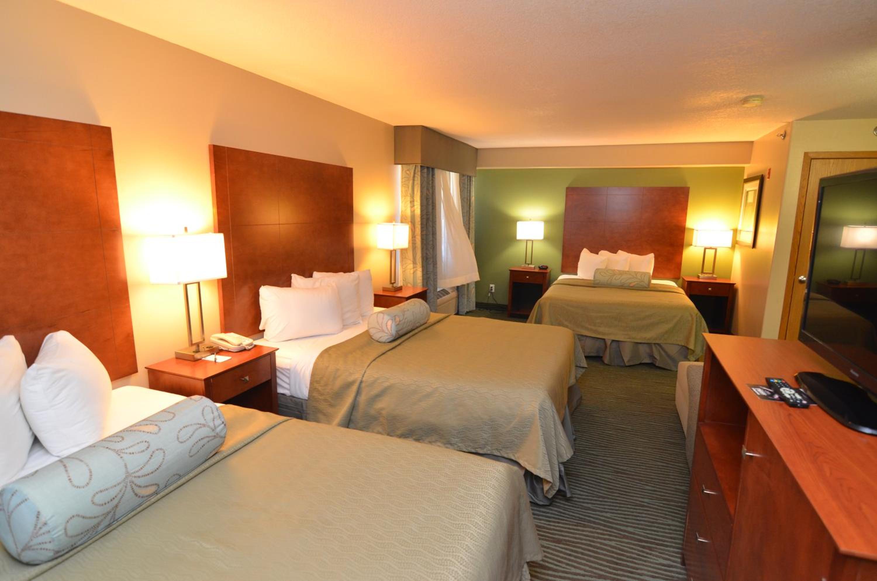 Superior Queen Room - Non-Smoking photo 2