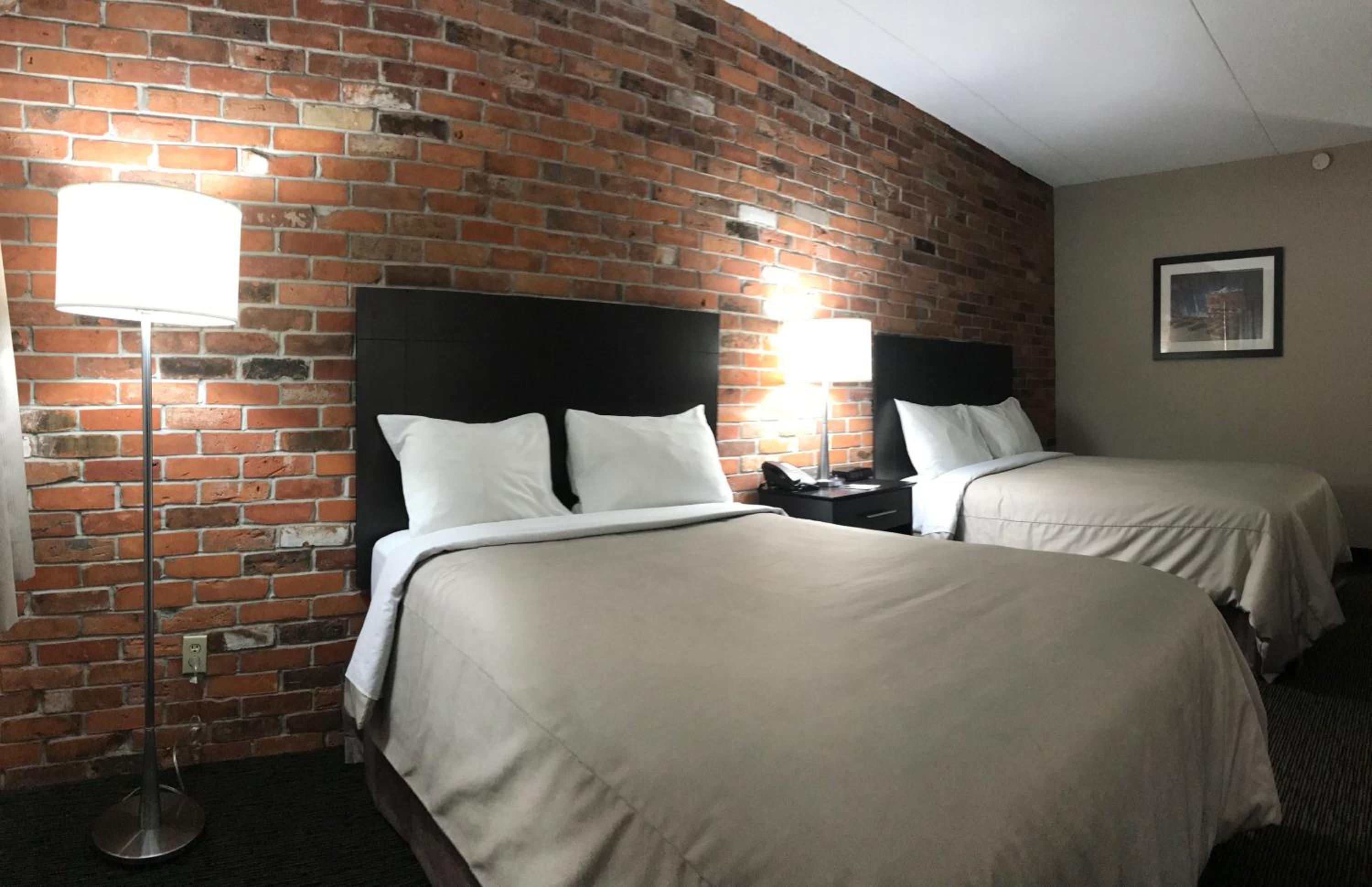 Double Room with Two Double Beds - Non-Smoking - Photo 5