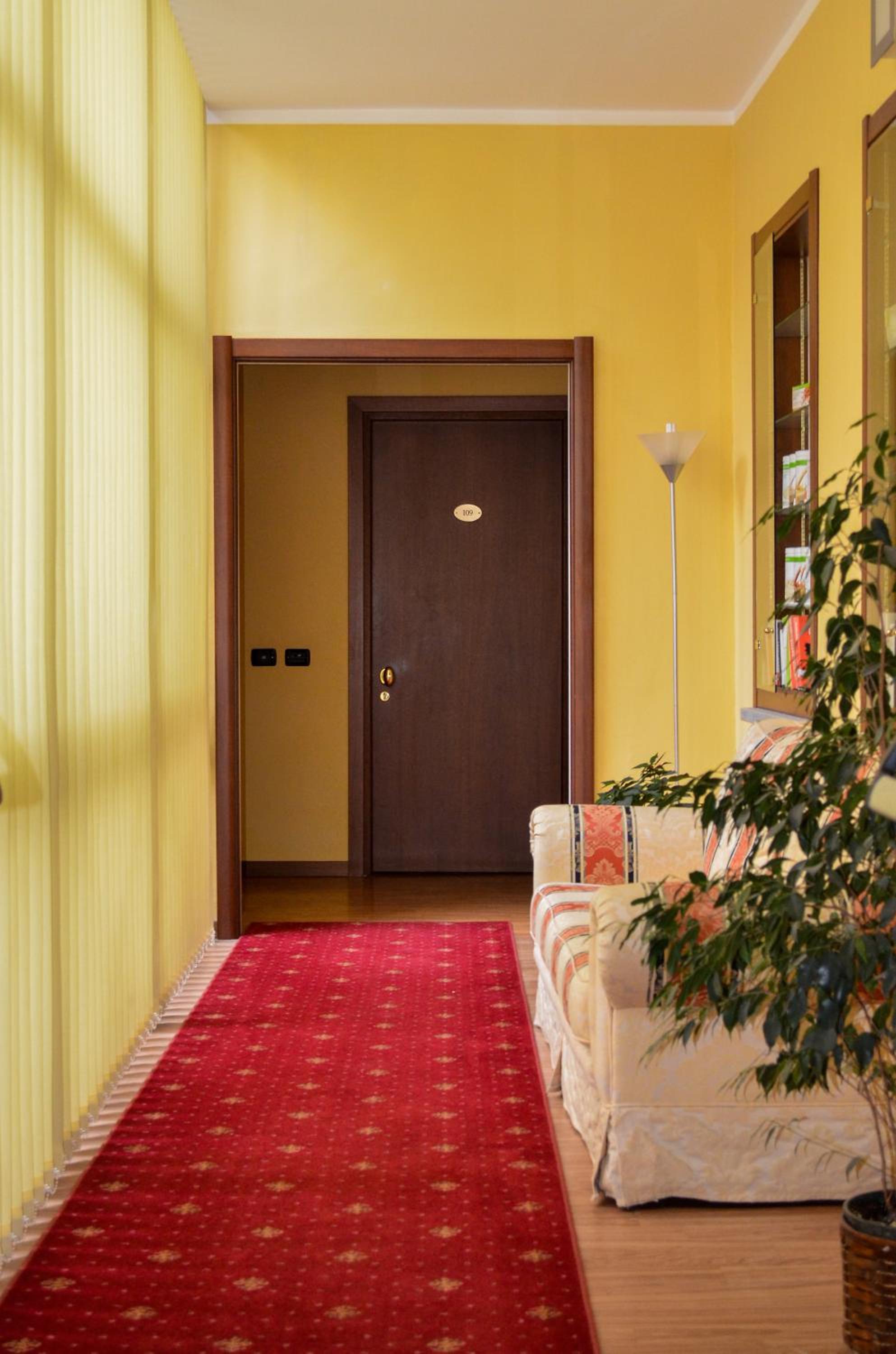 Triple Room - Photo 8