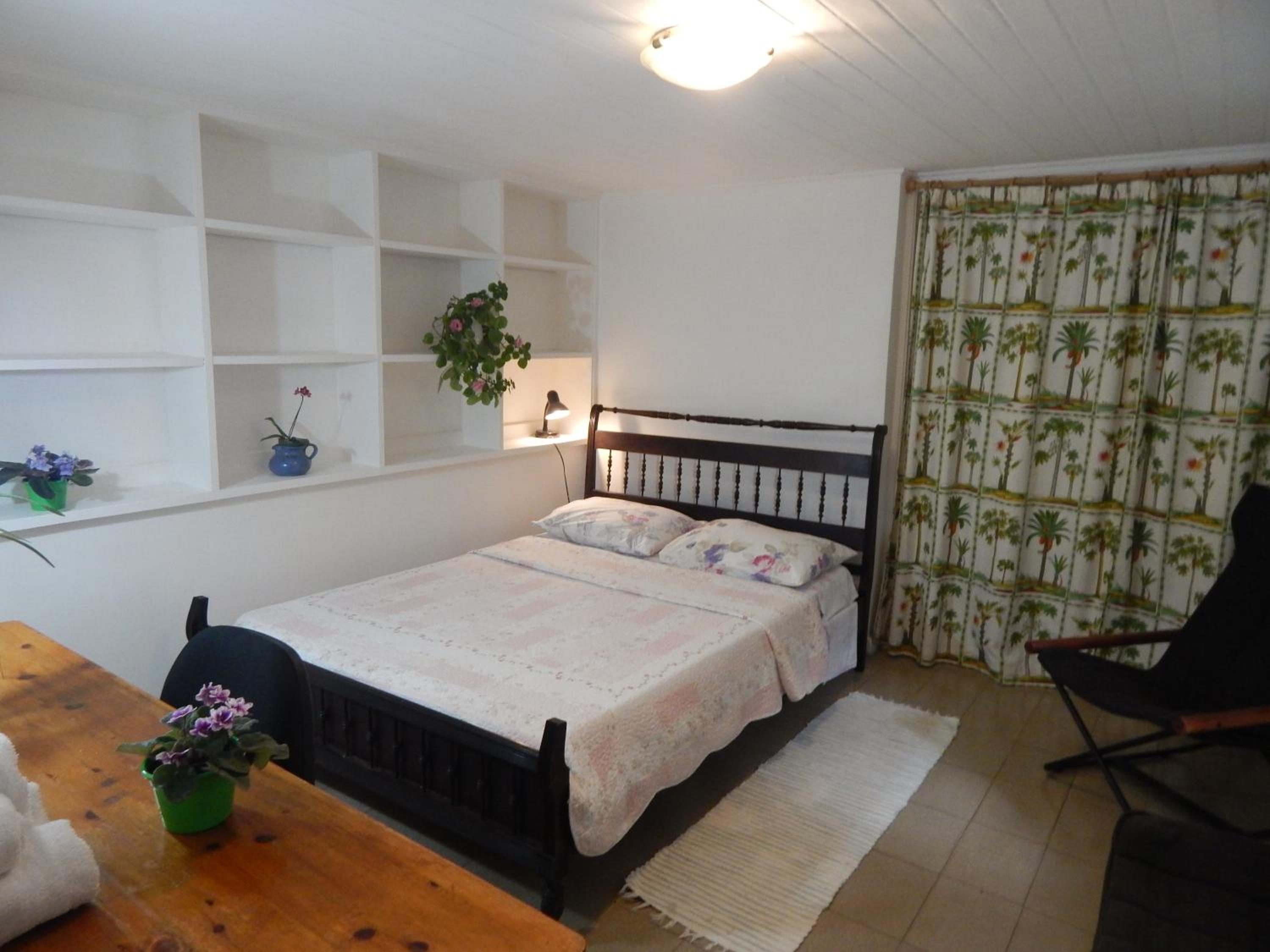Standard Double Room with Shared Bathroom