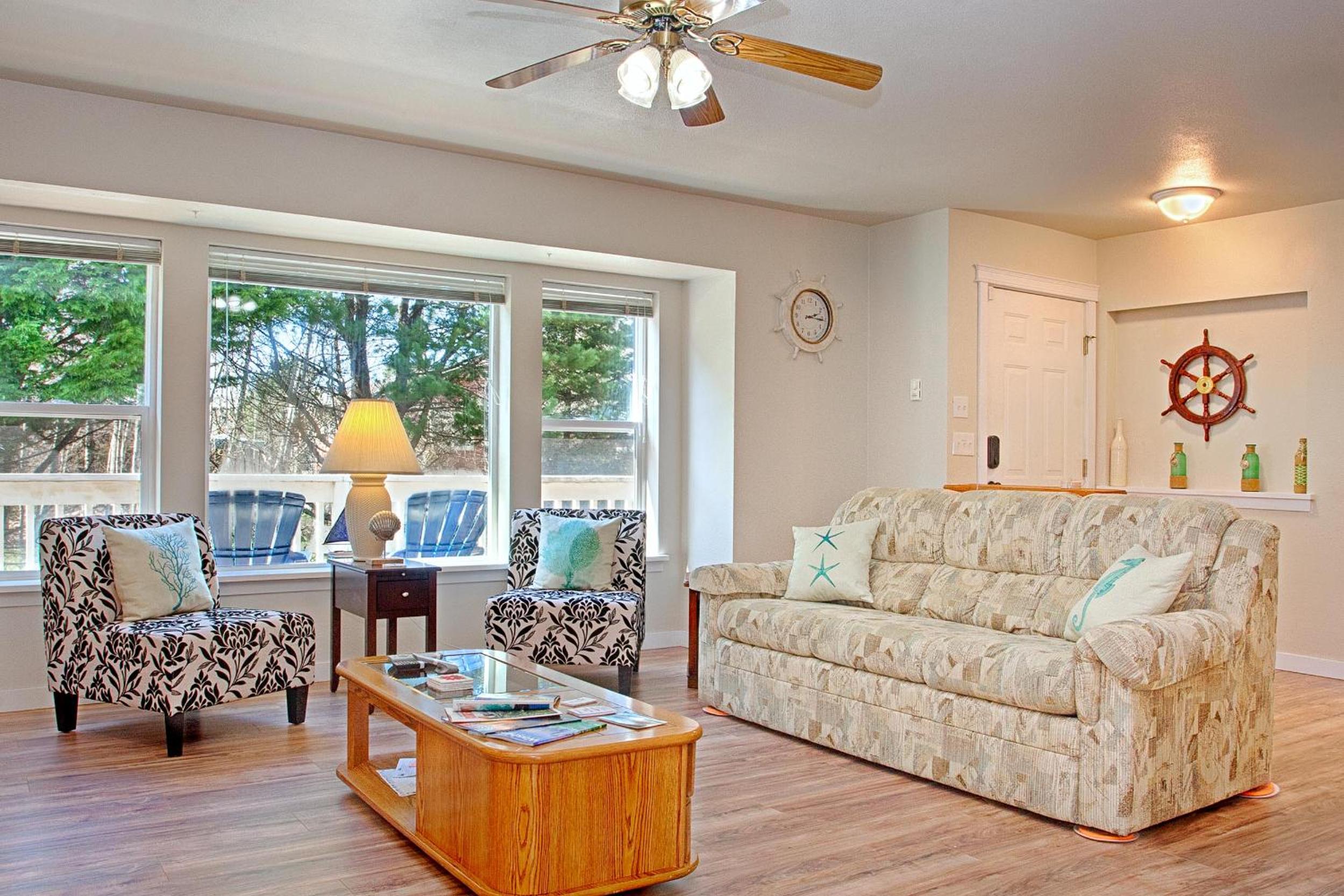 Three-Bedroom House photo 1