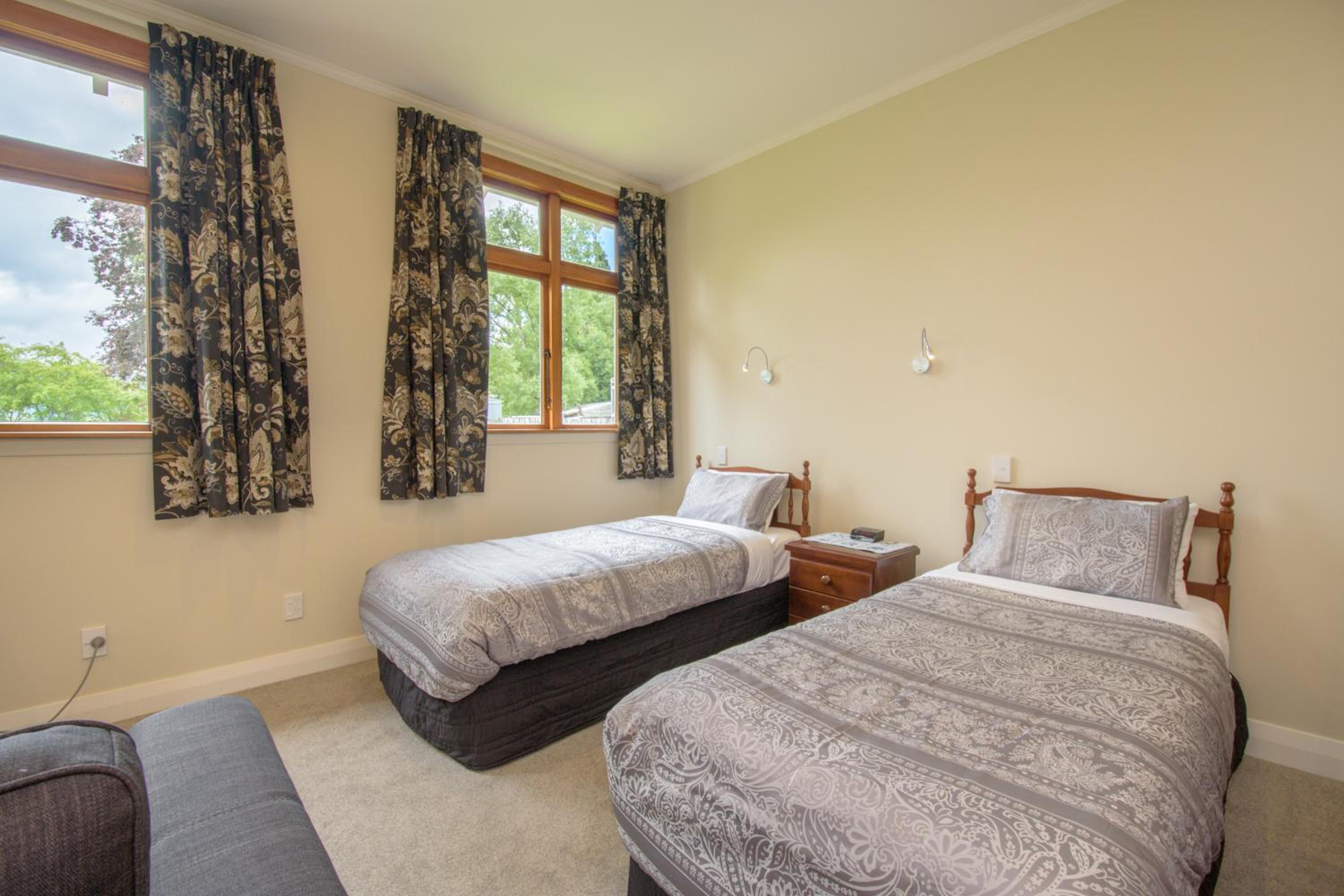 Twin Studio Apartment photo 2