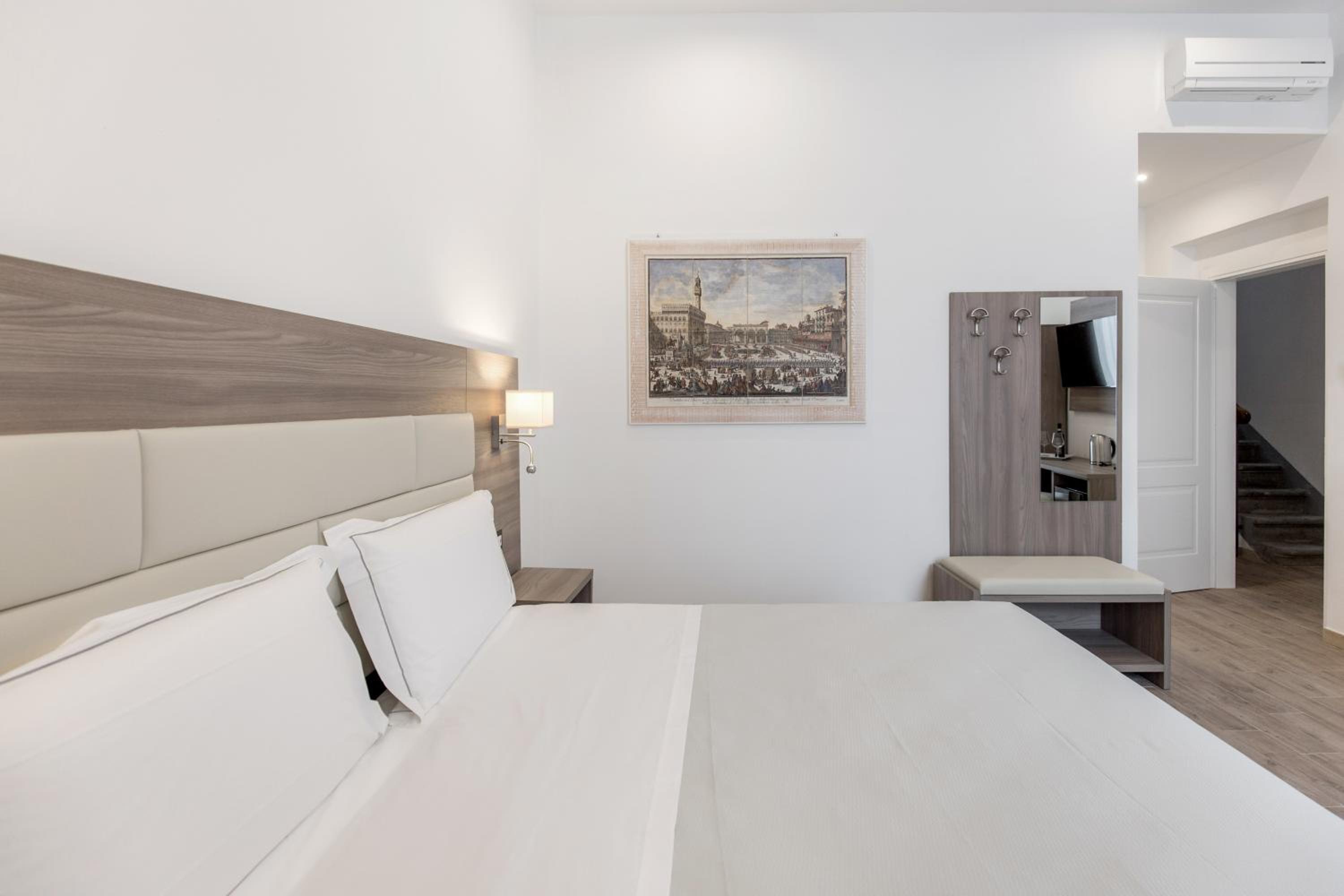 Superior Double or Twin Room with Balcony photo 1