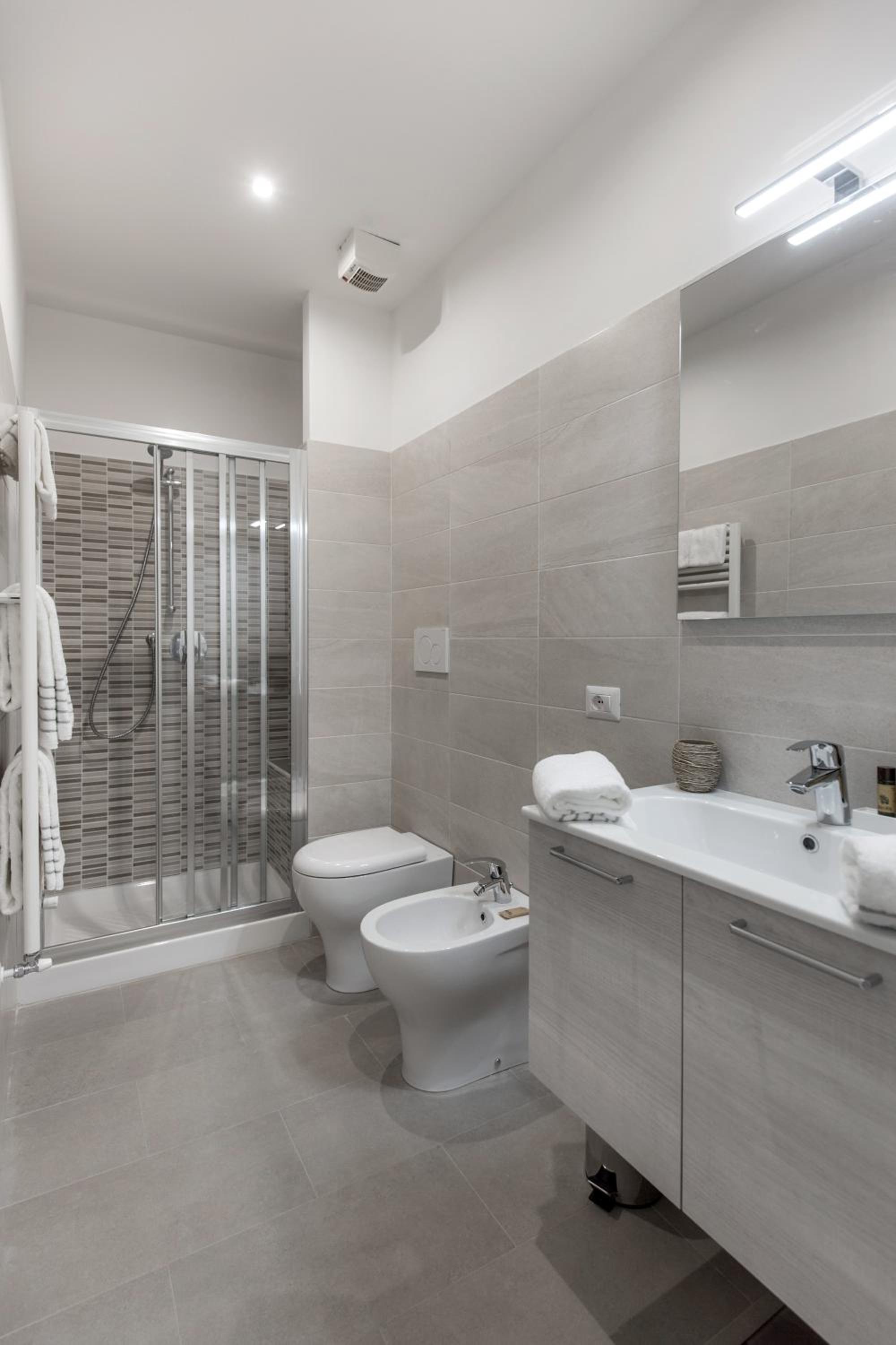 Superior Double or Twin Room with Balcony photo 3