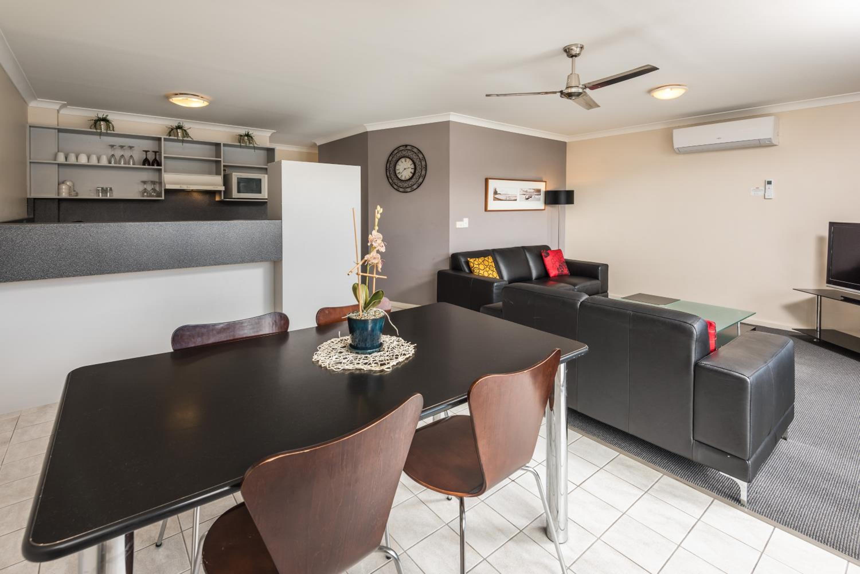 Two-Bedroom Apartment - Photo 1