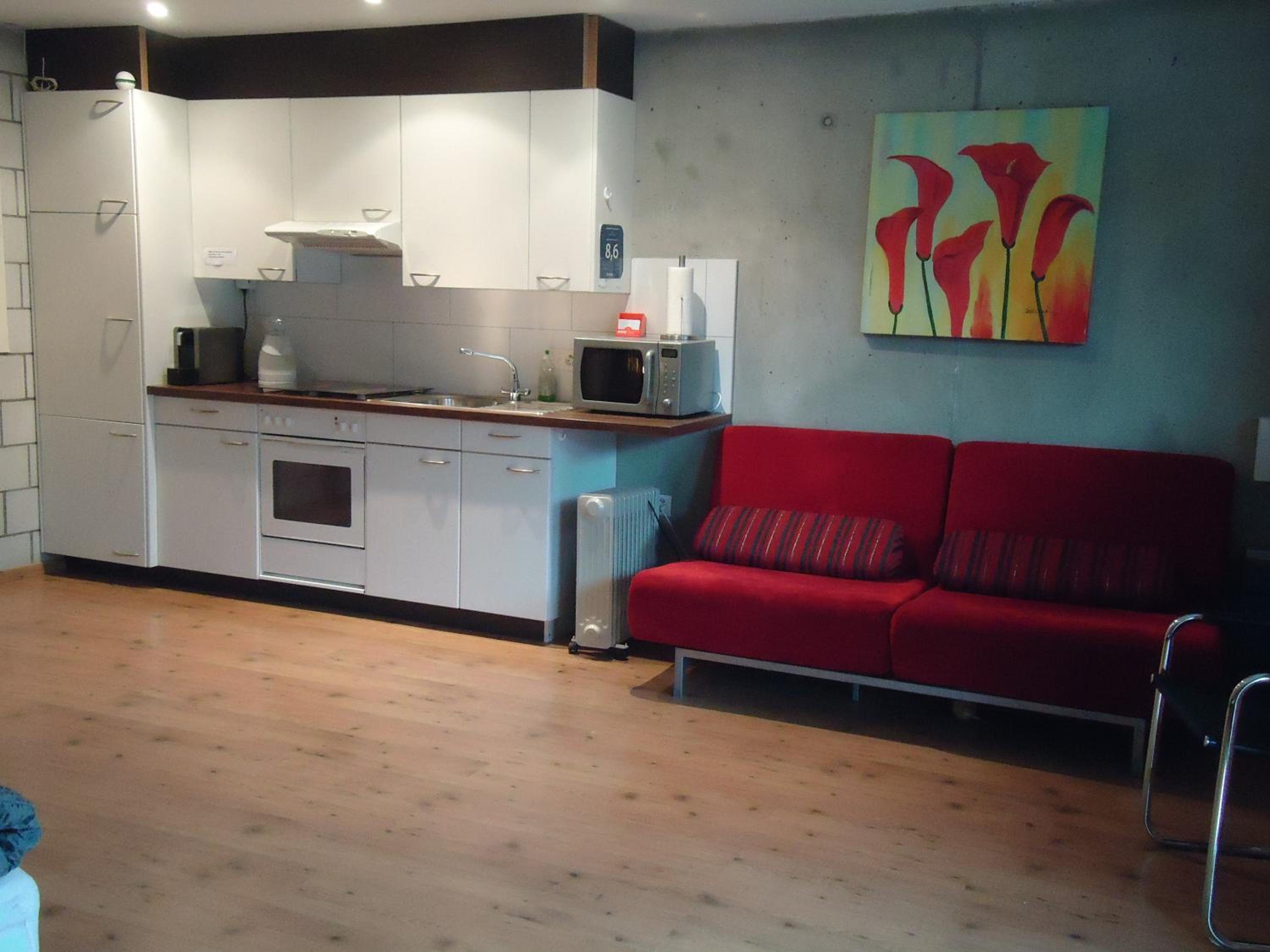Studio with seating possibility - Photo 3