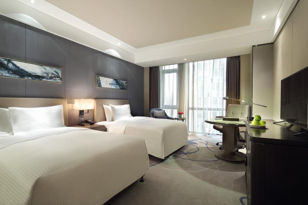 Deluxe Twin Room photo 3