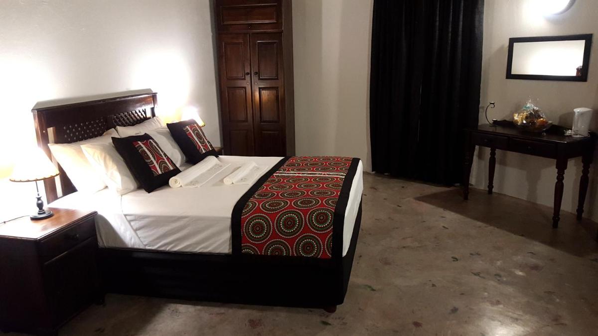 Standard Double or Twin Room photo 3