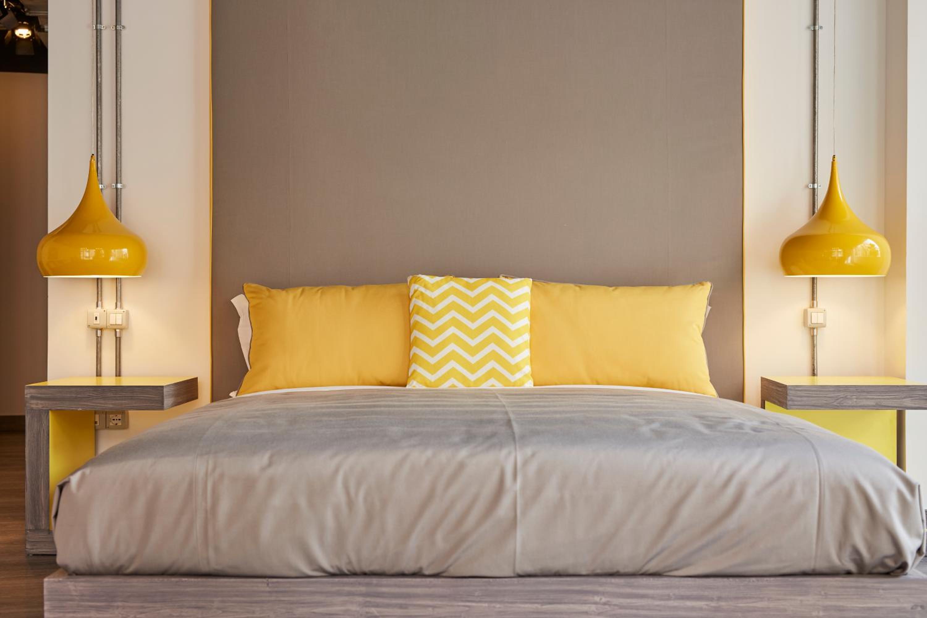 Large Junior Suite