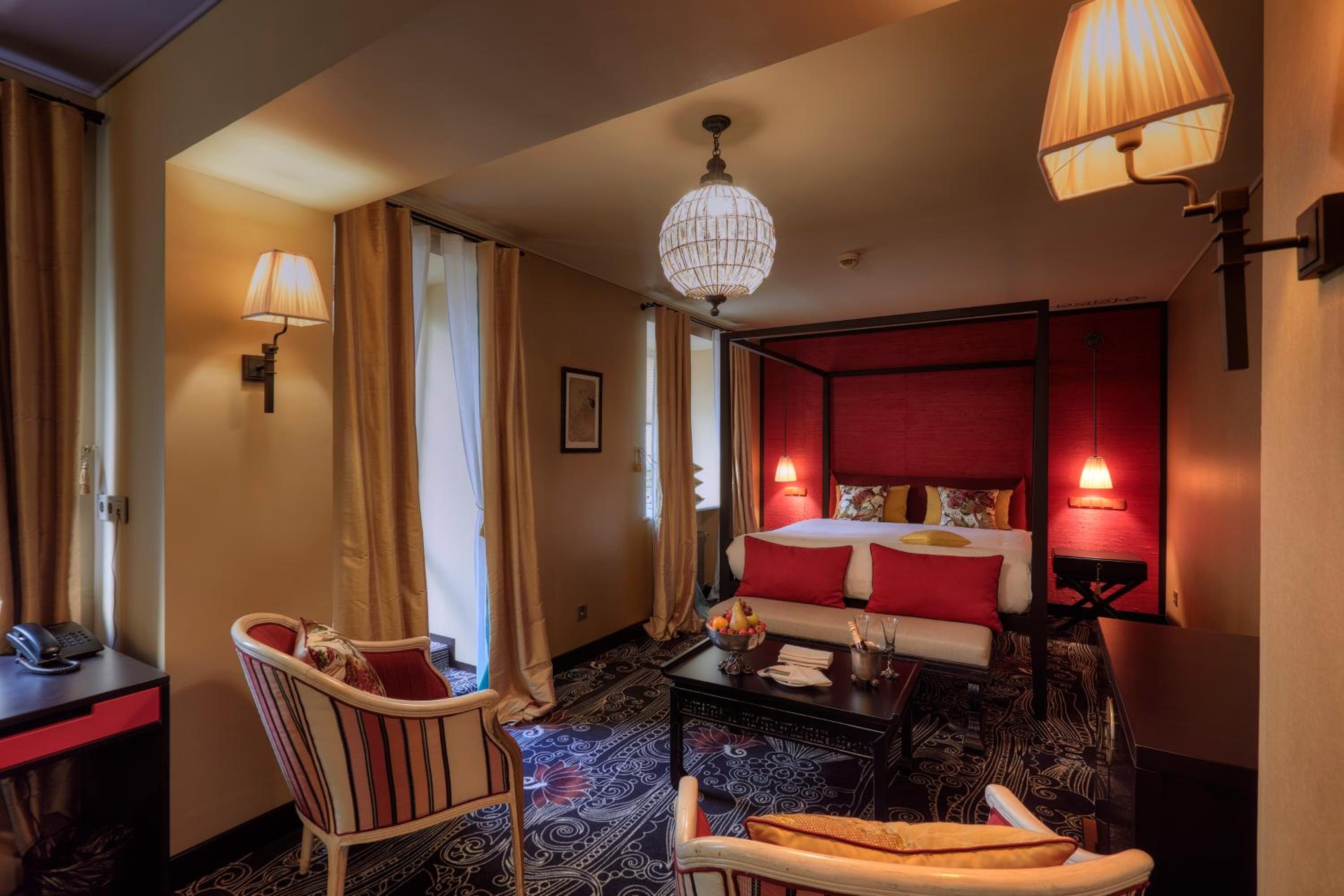 Suite with Terrace photo 3