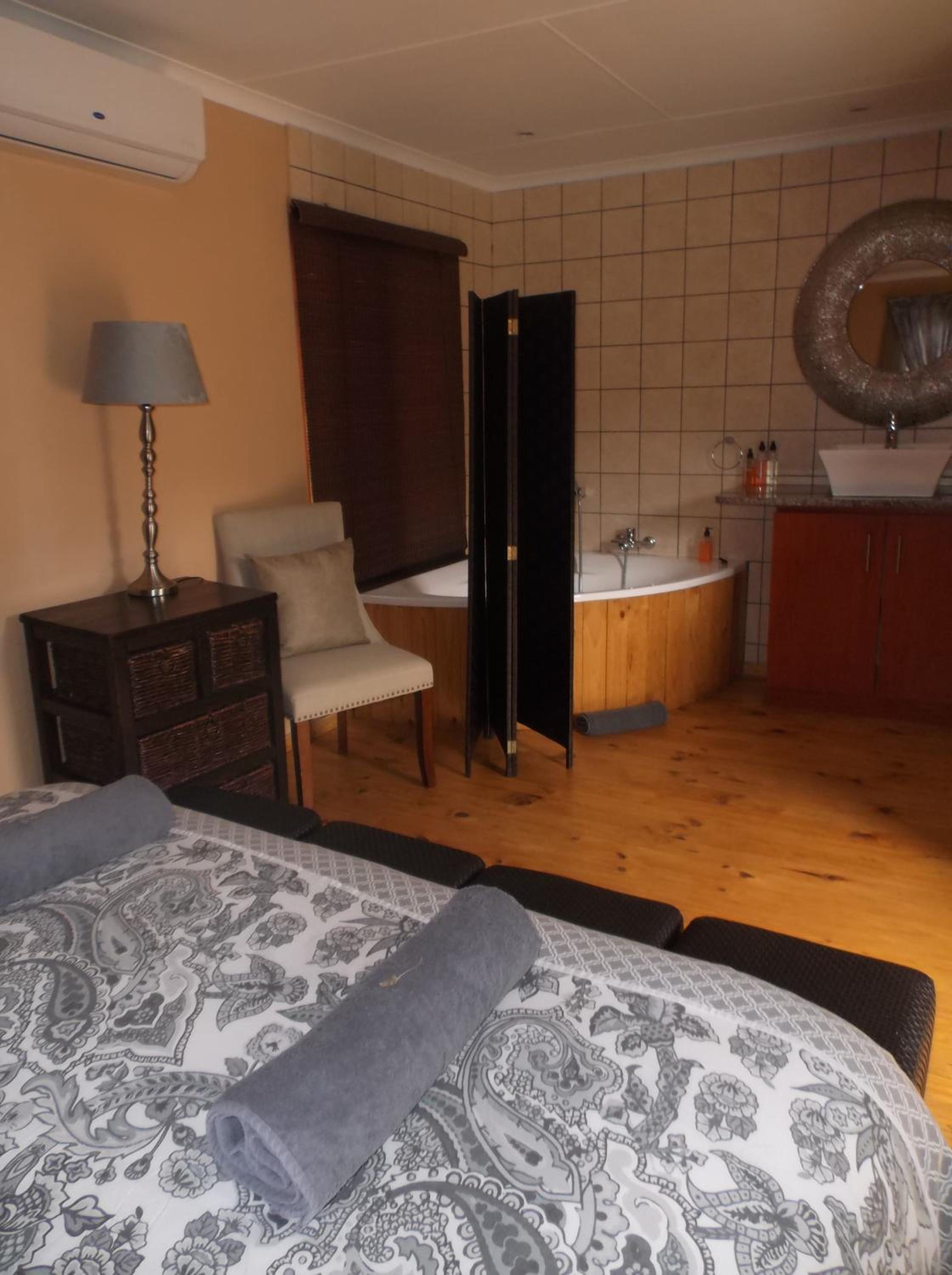 Chalet - Waterfront - Photo 15