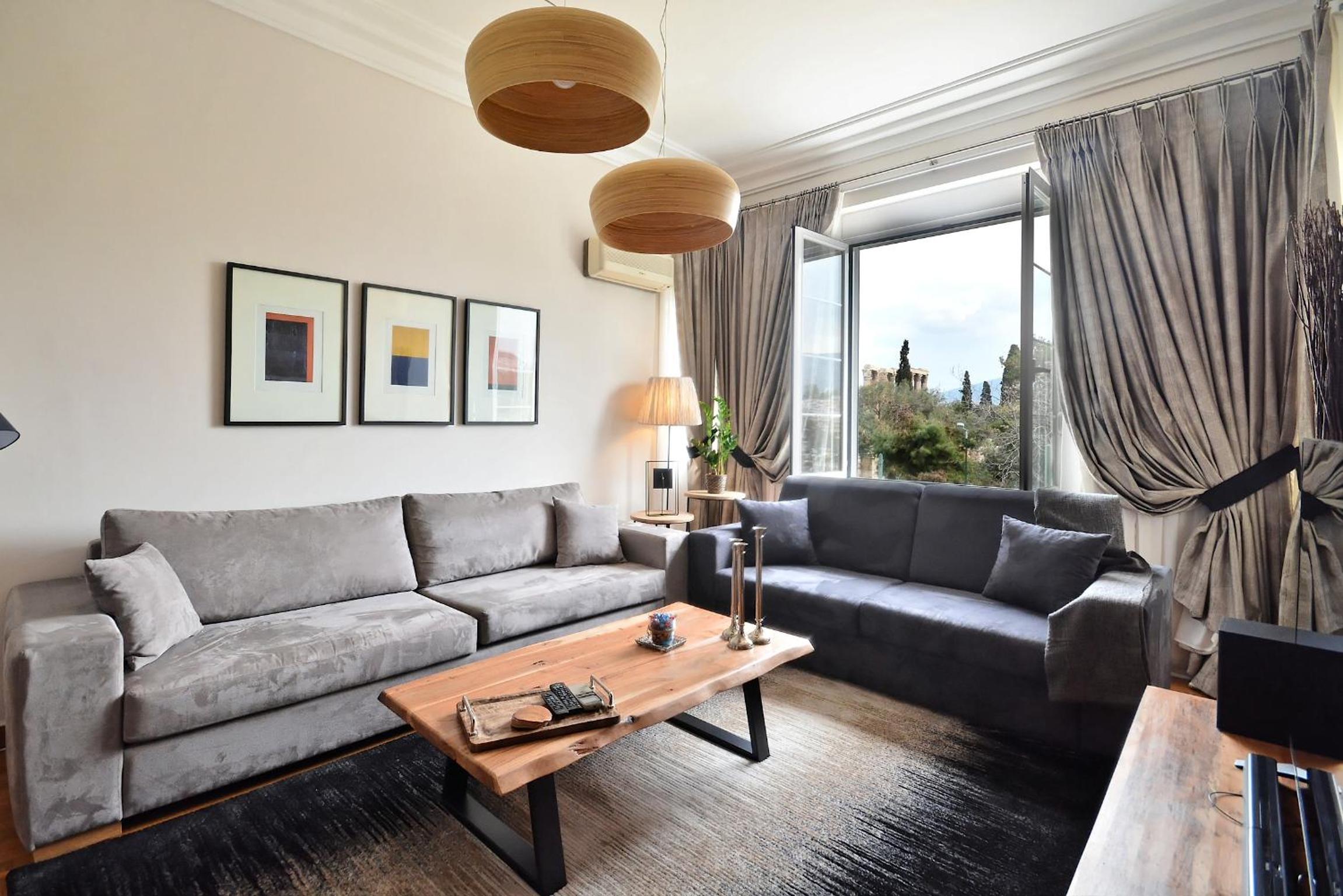 Exclusive Residence