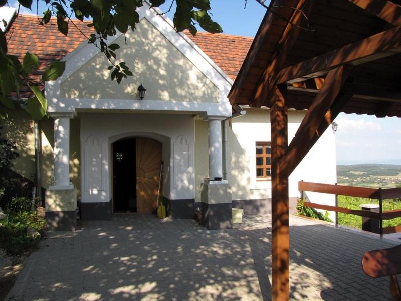 Two-Bedroom House photo 2