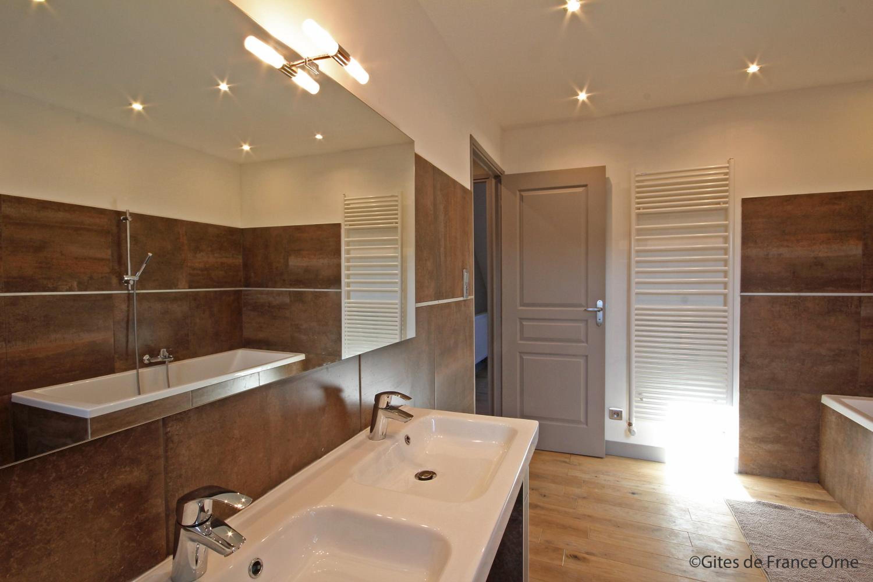 Family Suite - Photo 4